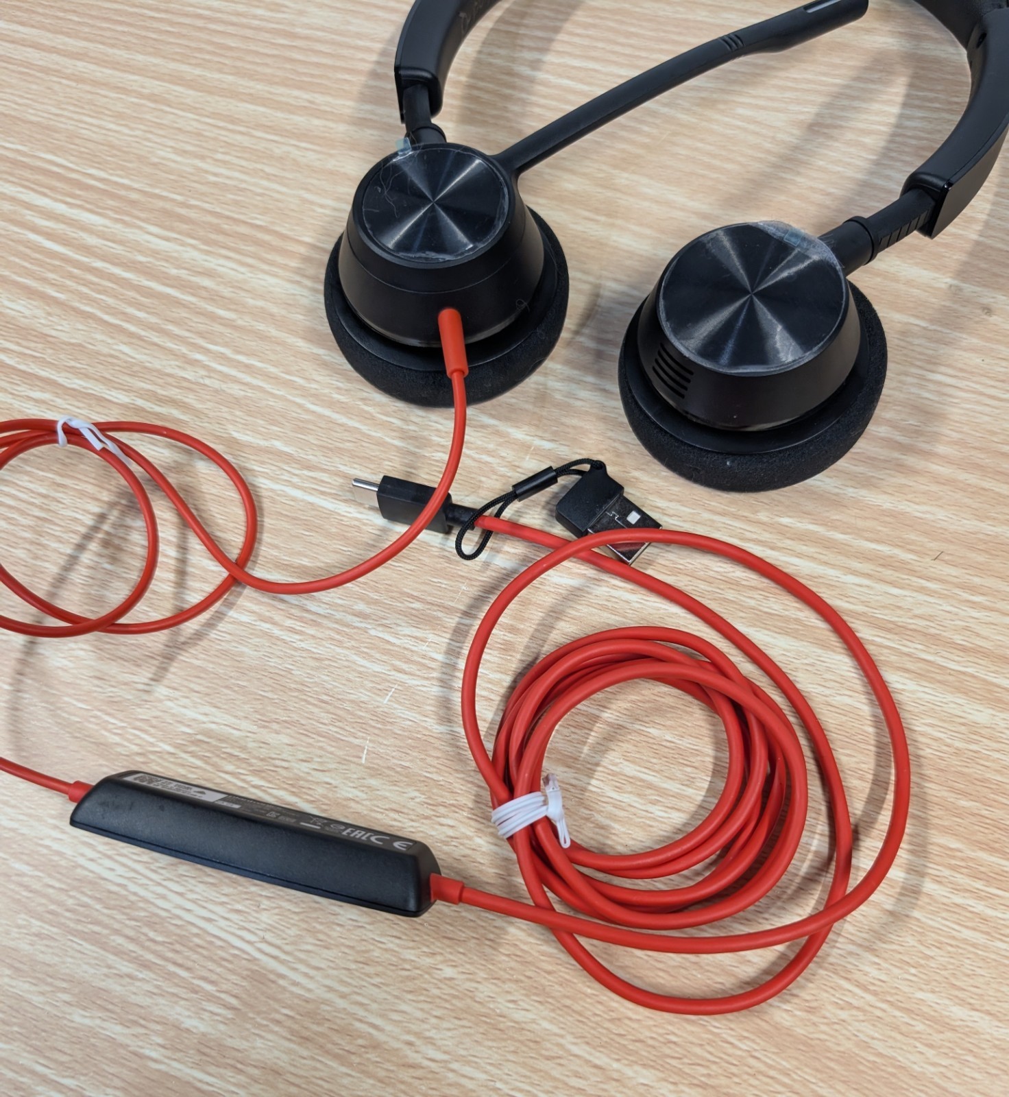 Plantronics Blackwire BW3320-M USB-A & C Wired Headset Headphones Volume