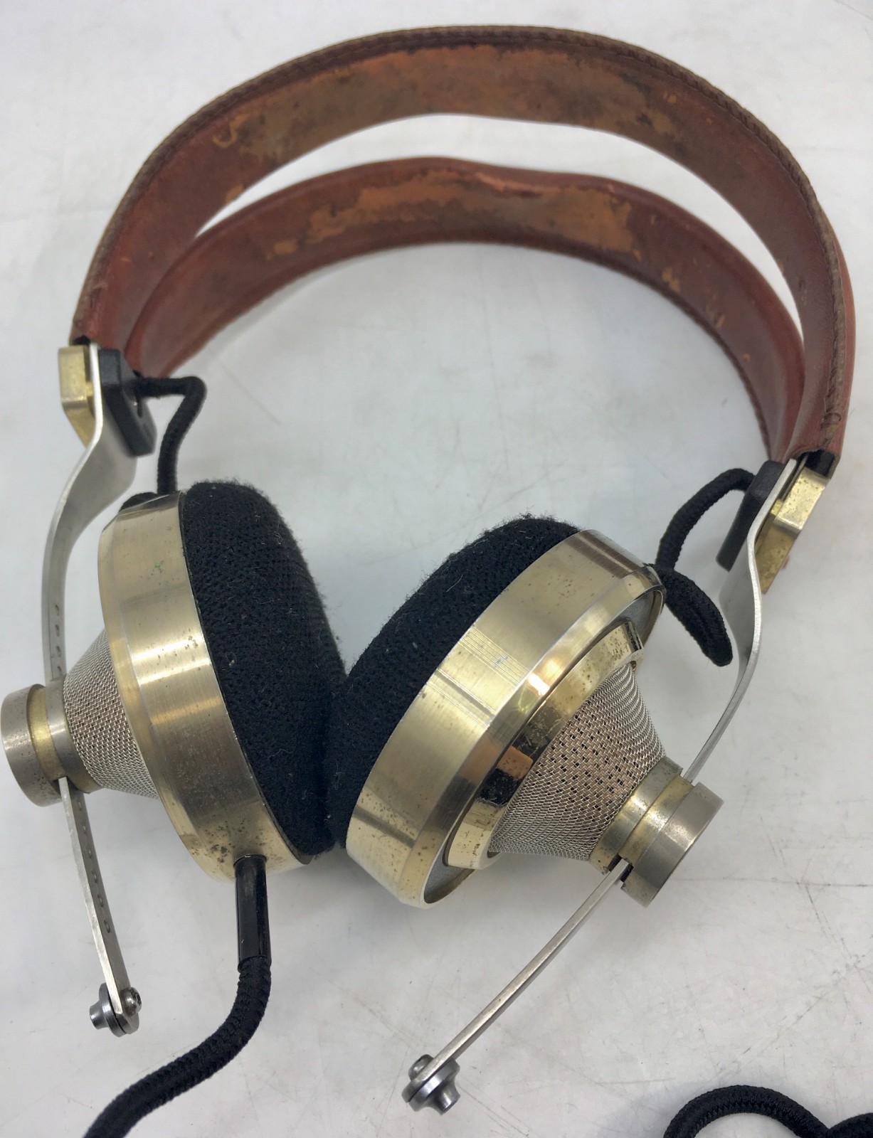 Pioneer SE-L40 Vintage Stereo Headphones Brass & Leather Tested With Case