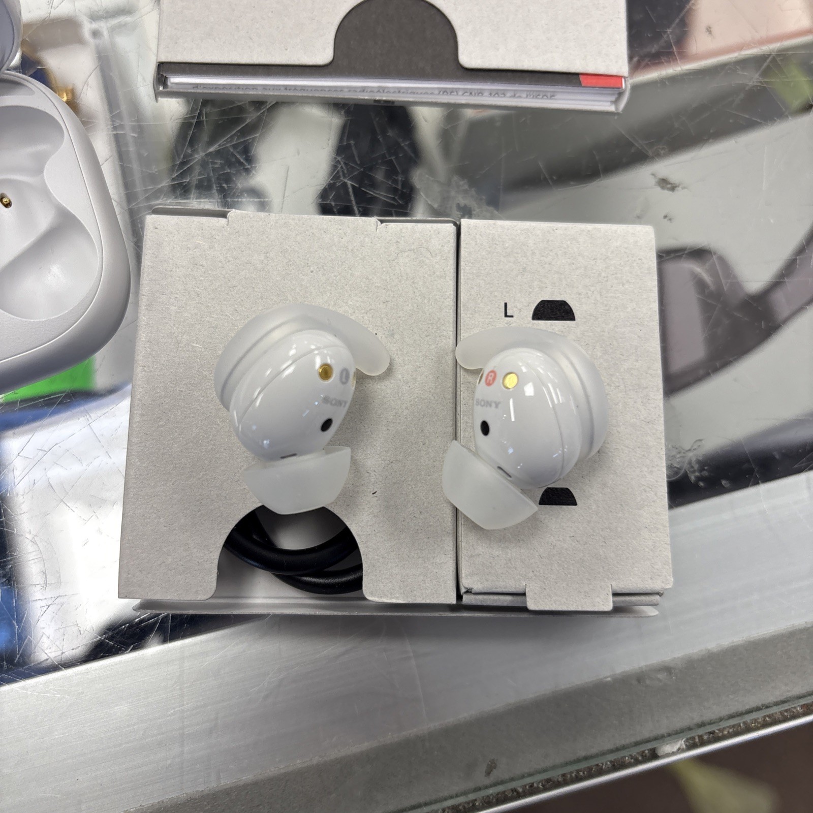 Sony – LinkBuds Fit True Wireless Noise Canceling Earbuds – White
