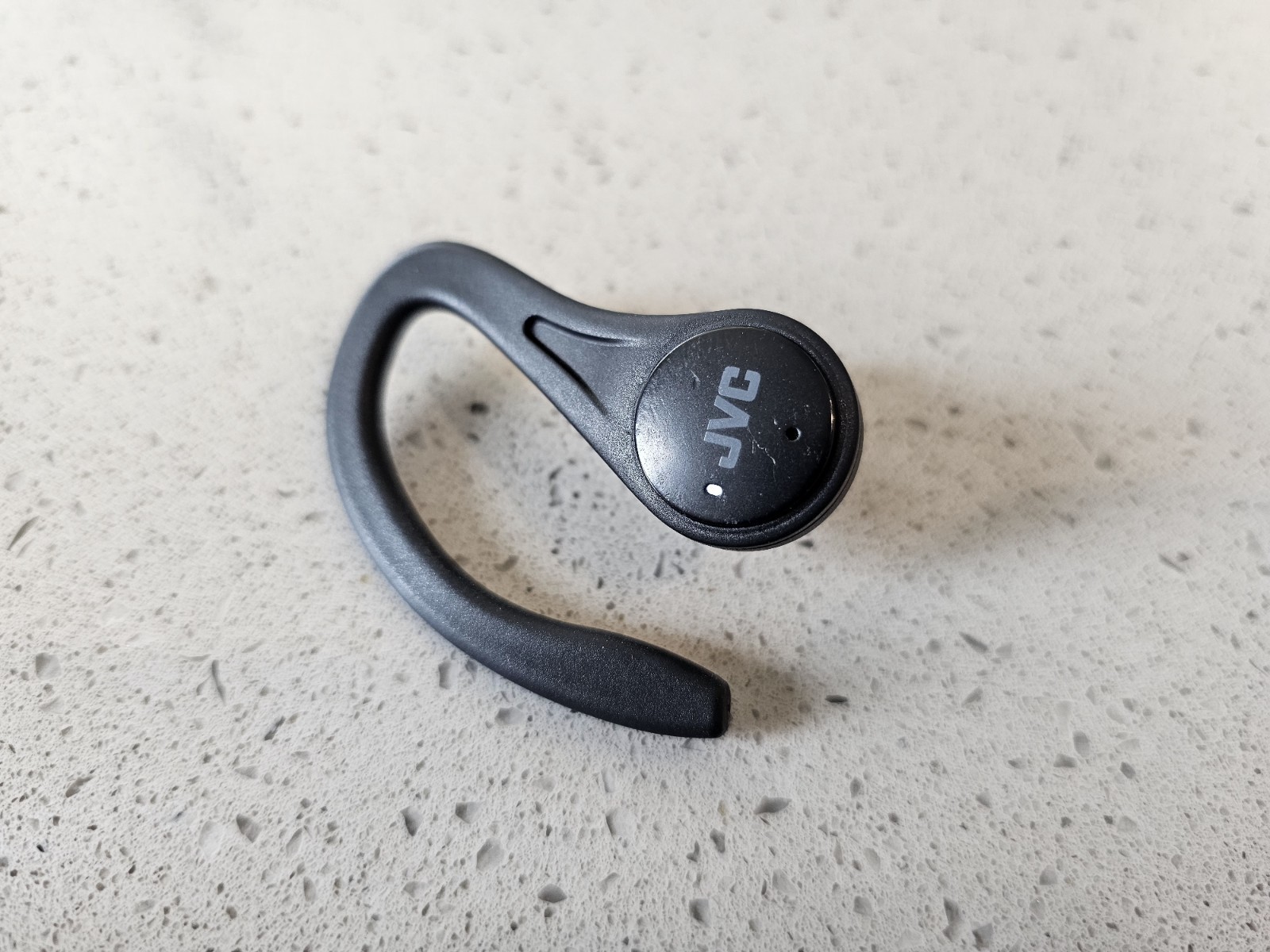 JVC Fitness Series True Wireless Bluetooth Earbud w/ Earhook, Black -HA-EC25T R