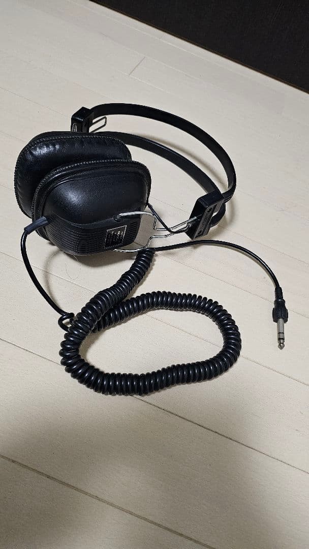 Rotel RH 630 Headphones Vintage 4 16 Ohm Coil Type Audio Equipment Gear