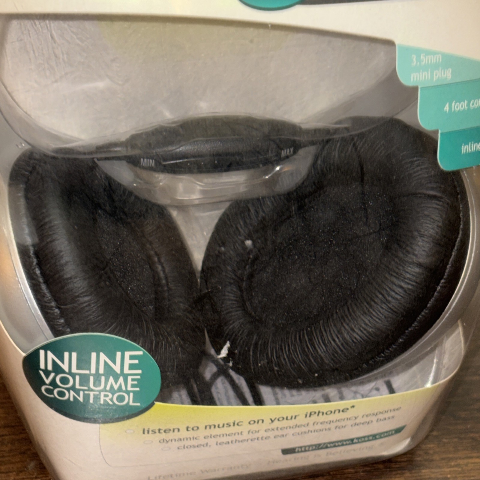 NEW~ KOSS KHP/21V ~ FULL SIZE HEADPHONES~ 4 FT CORD ~INLINE VOLUME ~SEALED