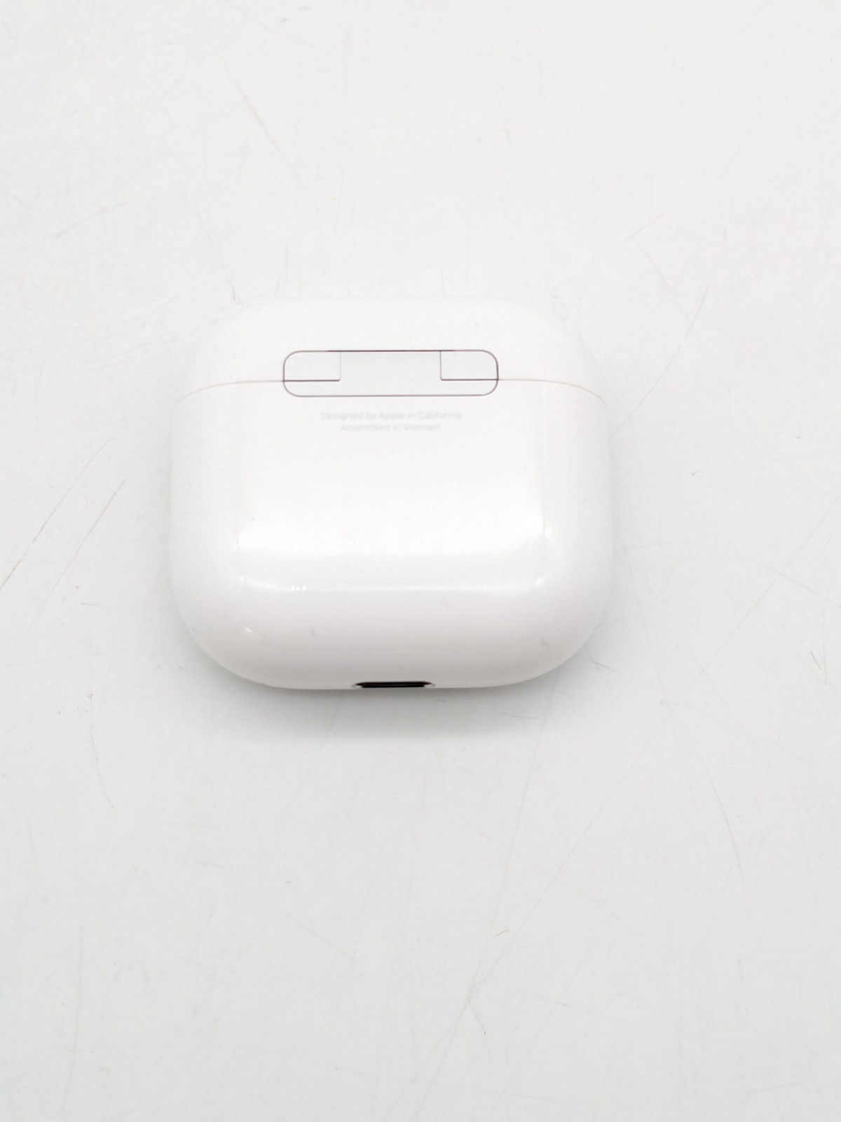 Apple AirPods 4 MXP63LL/A Earbuds w/ Charging Case | White | A3050 A3053 A3058