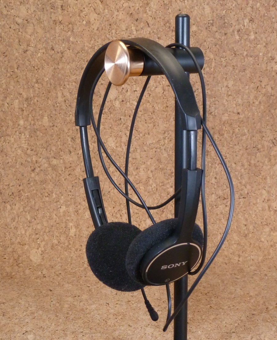 Vintage Sony MDR-222 Black Wired On Ear Headphones- Great condition