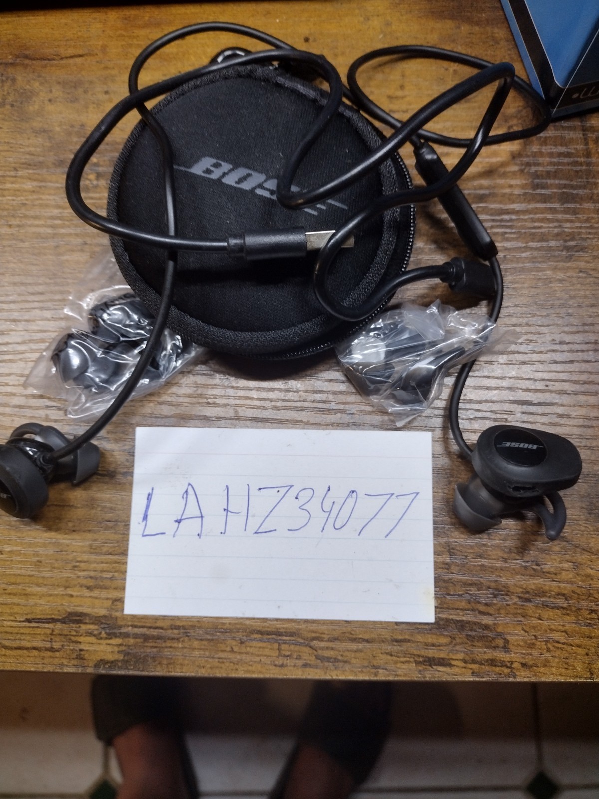 Authentic Bose SoundSport Wireless In Ear Bluetooth Headphones NFC Earbuds Black