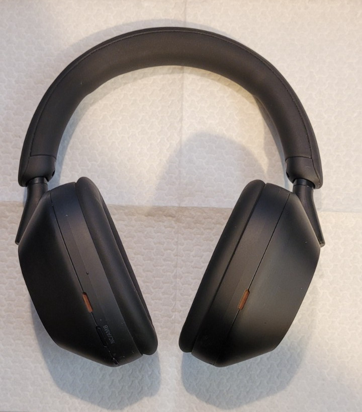 Sony WH-1000XM5/B Wireless Noise Canceling Headphones Gaming – Black Grade B