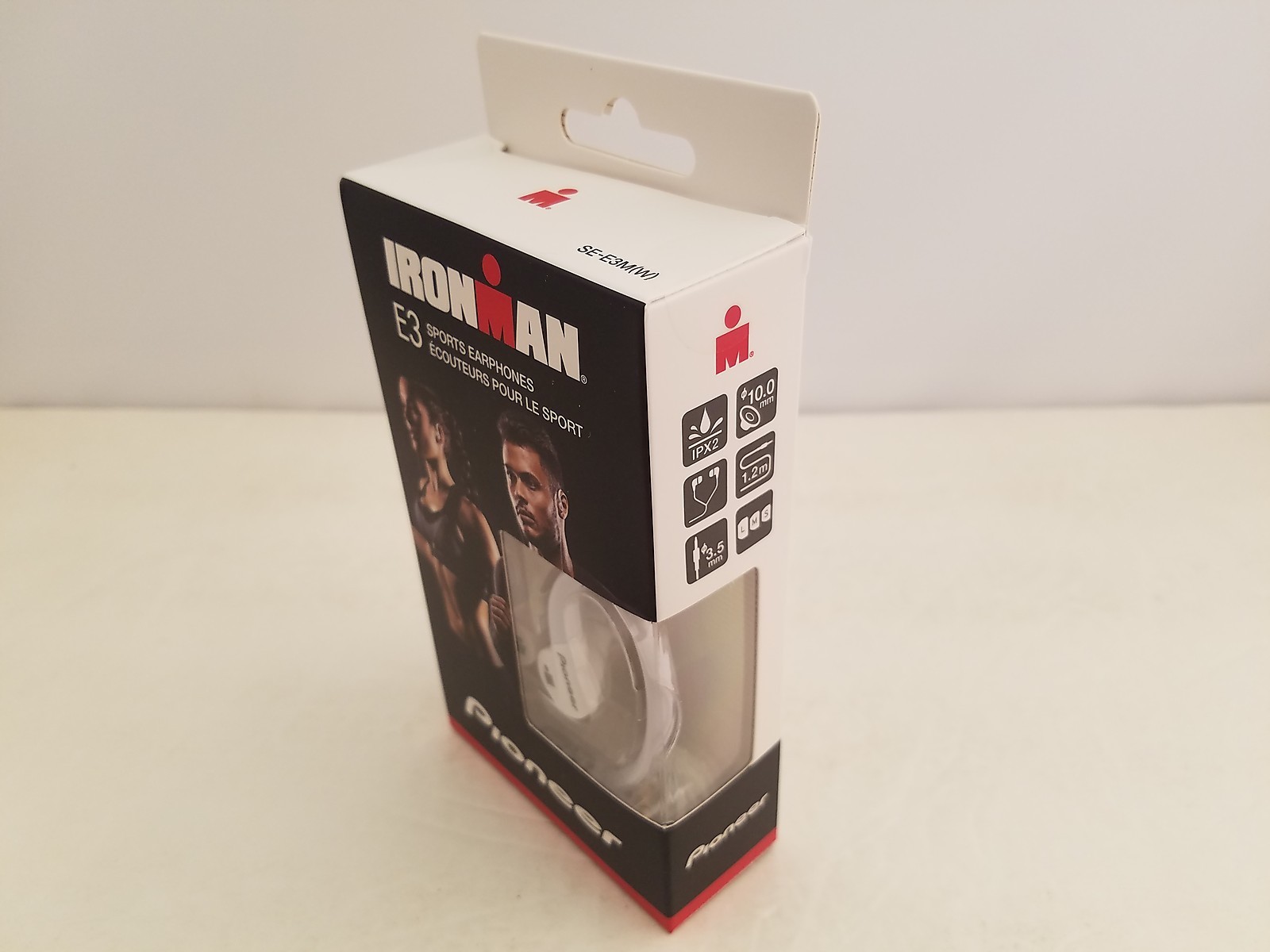 Pioneer IRONMAN E3 Sports Earphones | White | SE-E3M(W) | SE-E3M(W)CC | Large