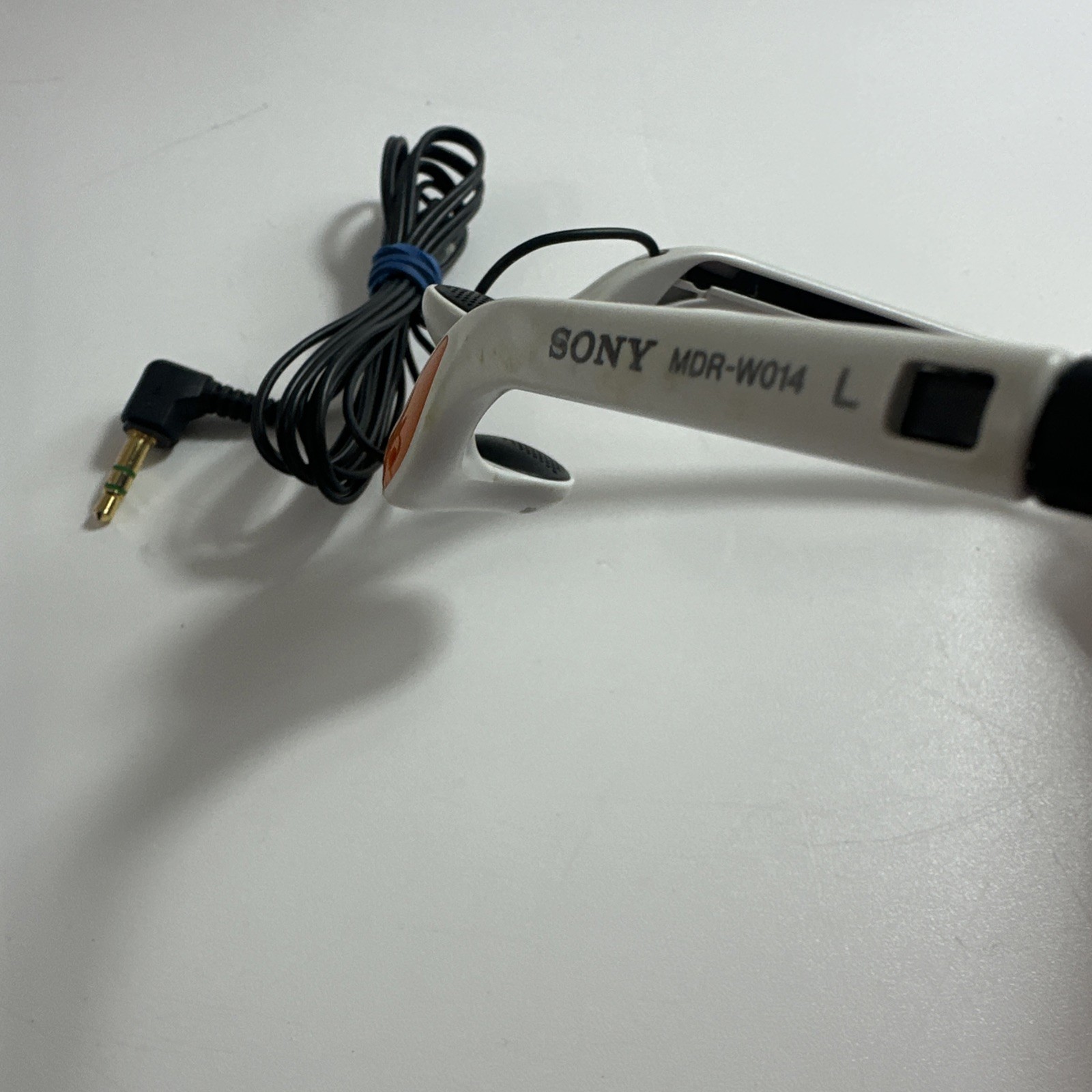 Sony MDR W014 Sports Walkman White Orange In Ear Headphones