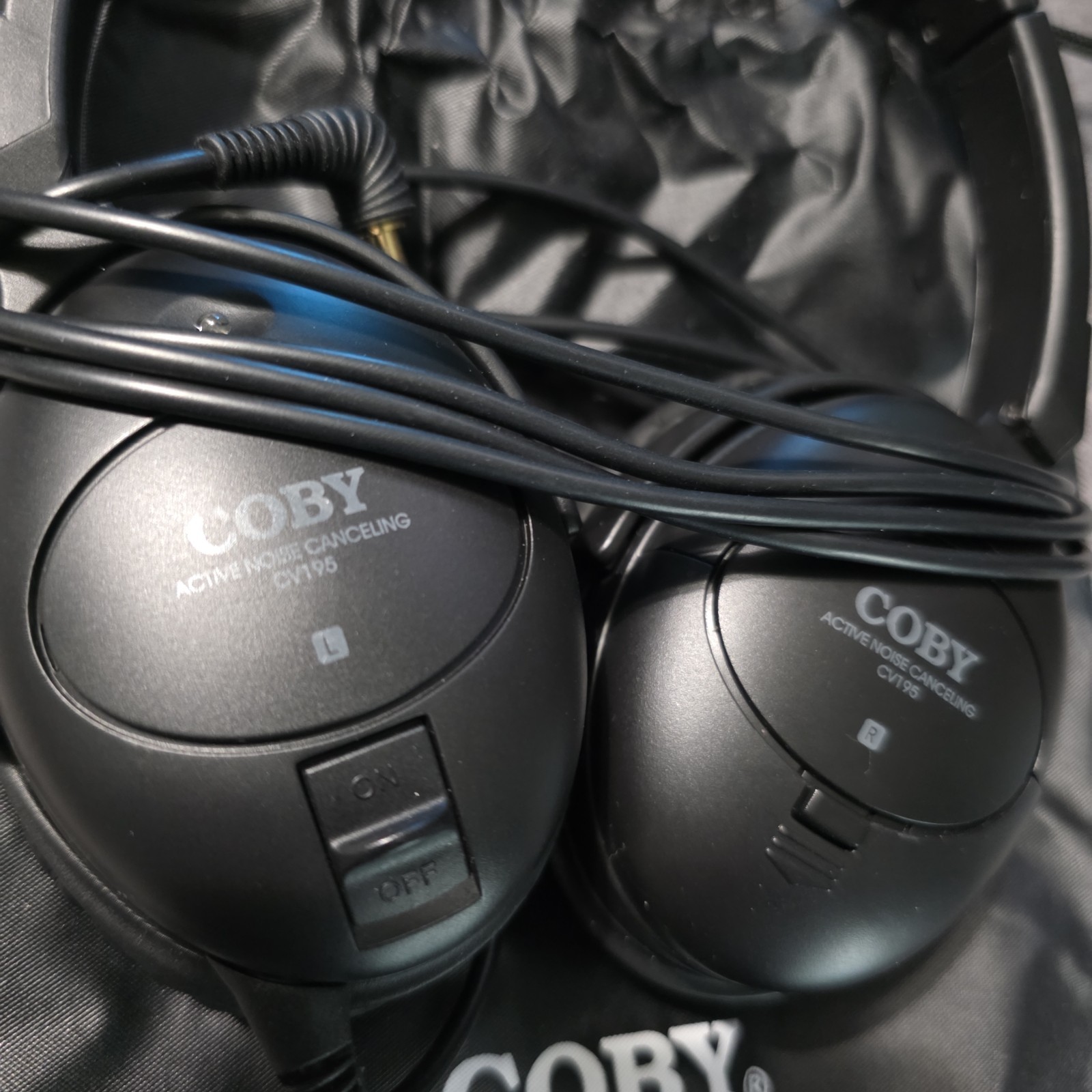 Coby Active Noise Canceling Headphones CV195