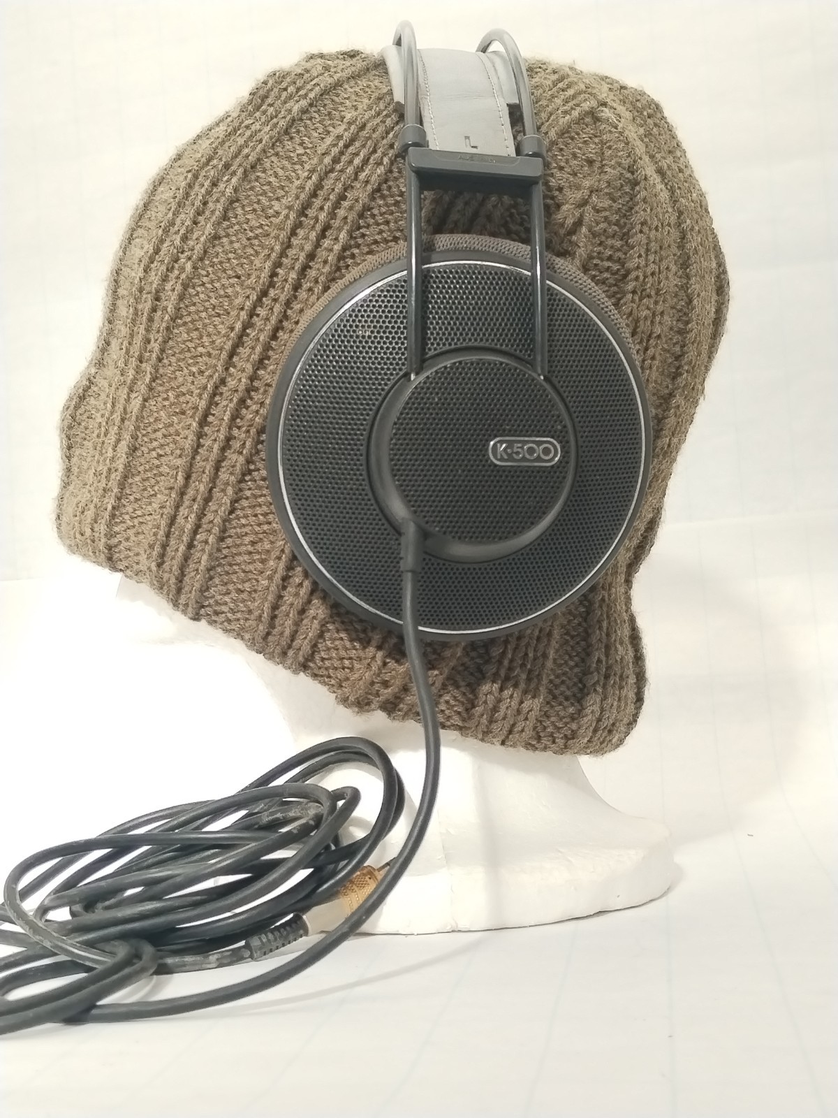 AKG K500 Vintage Open Back Headphones Austria 120 Ohm 1/4” Plug