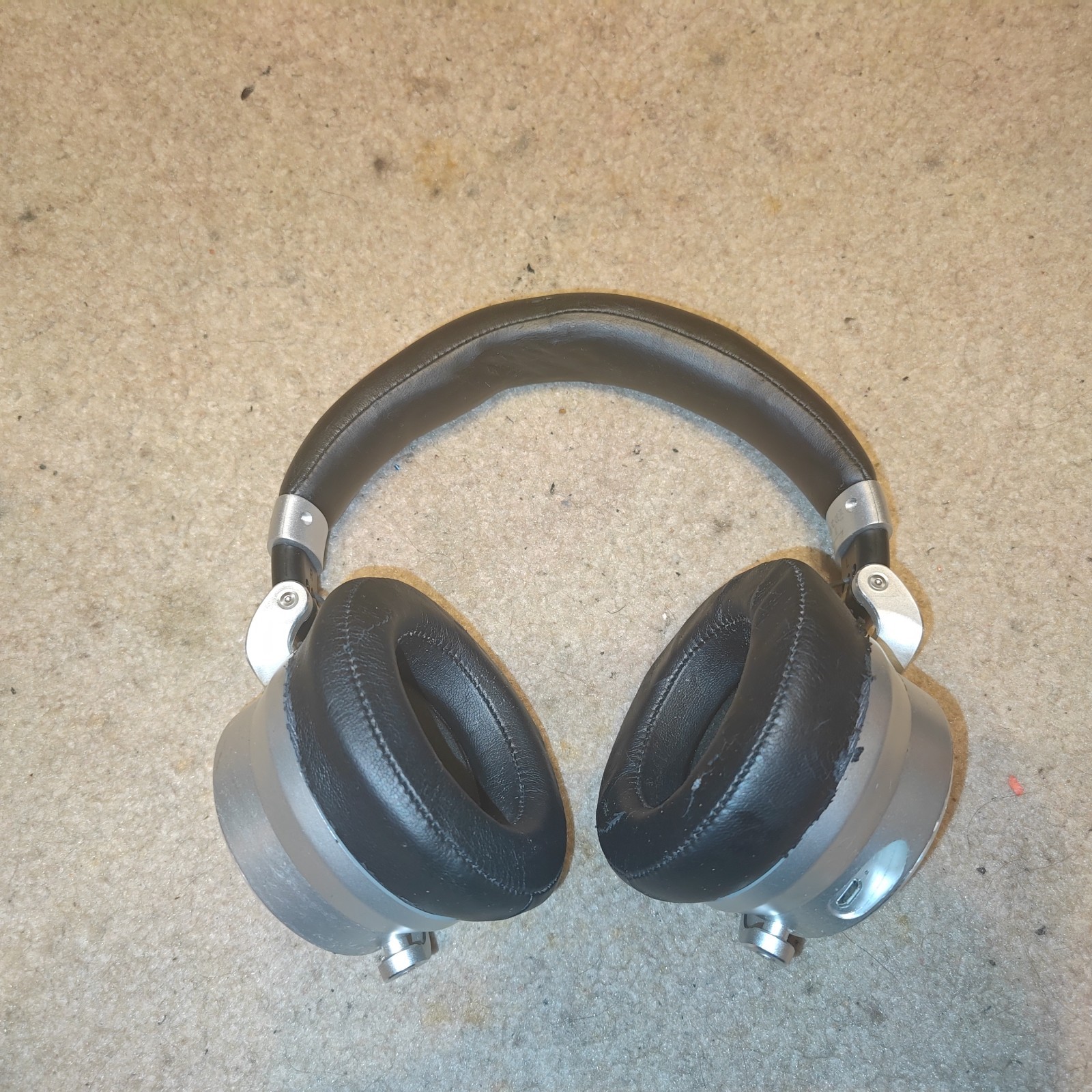 Meters OV-1 Wired Headphones