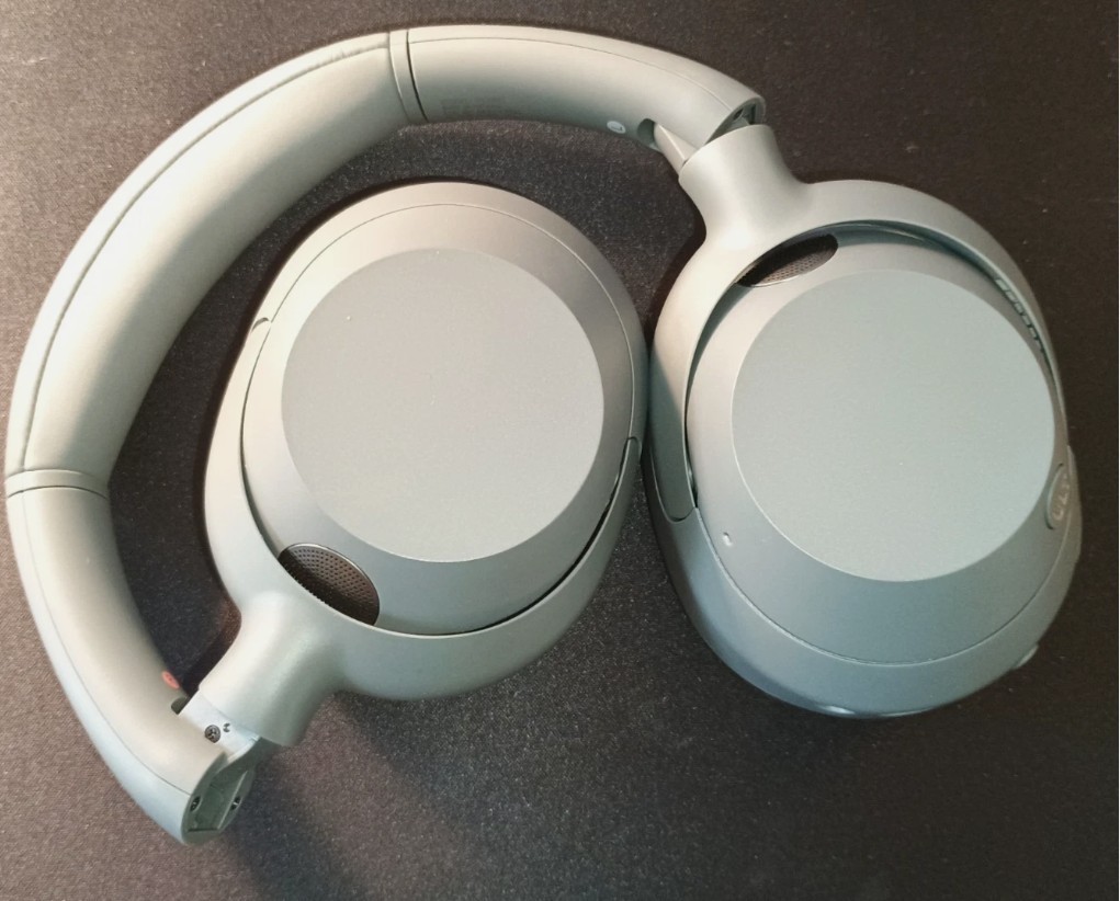 Sony WH-ULT900N ULT WEAR Wireless Noise Canceling Headphones – Forest Gray –