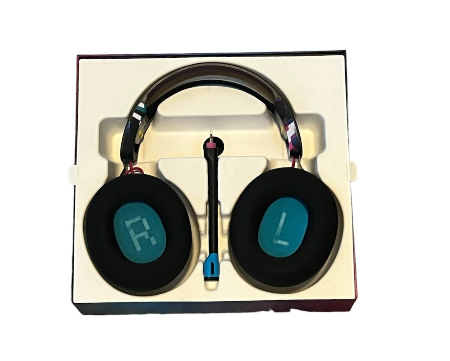 Skullcandy PLYR Multi-Platform Over-Ear Wireless Gaming Headset w 24Hr Battery