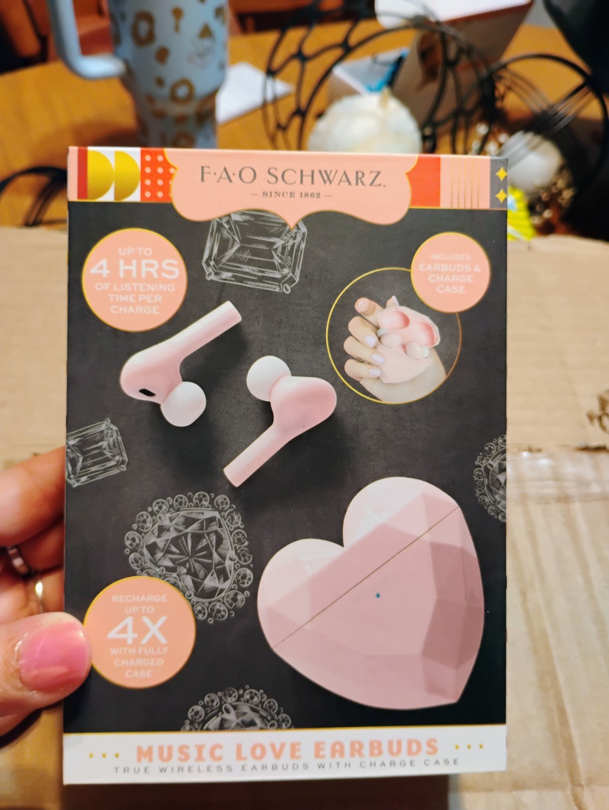 FAO Schwarz Pink Wireless Ear Buds With Heart-Shaped Charge Case