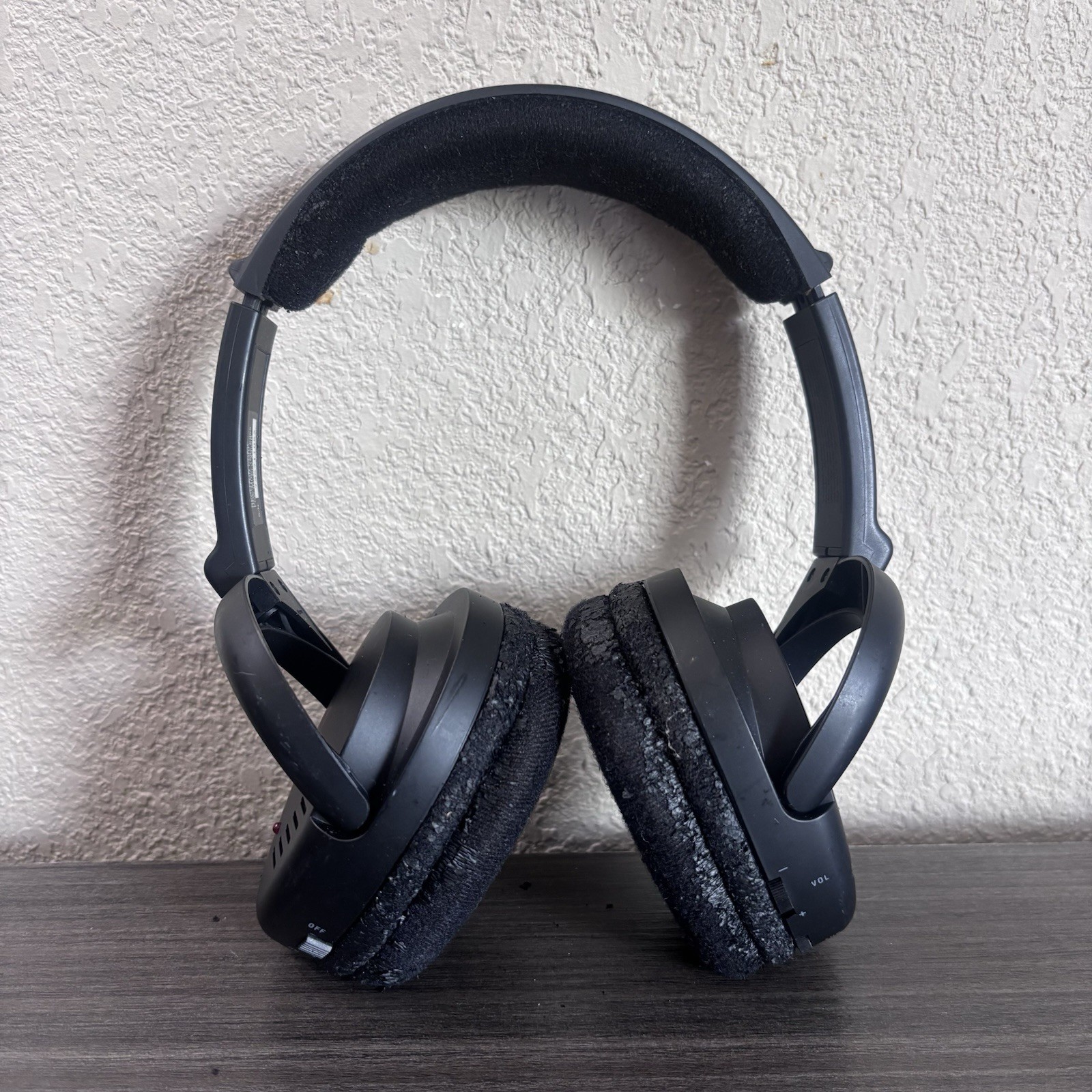 Vintage RECOTON W500 Wireless Headphones – **Headphones Only**