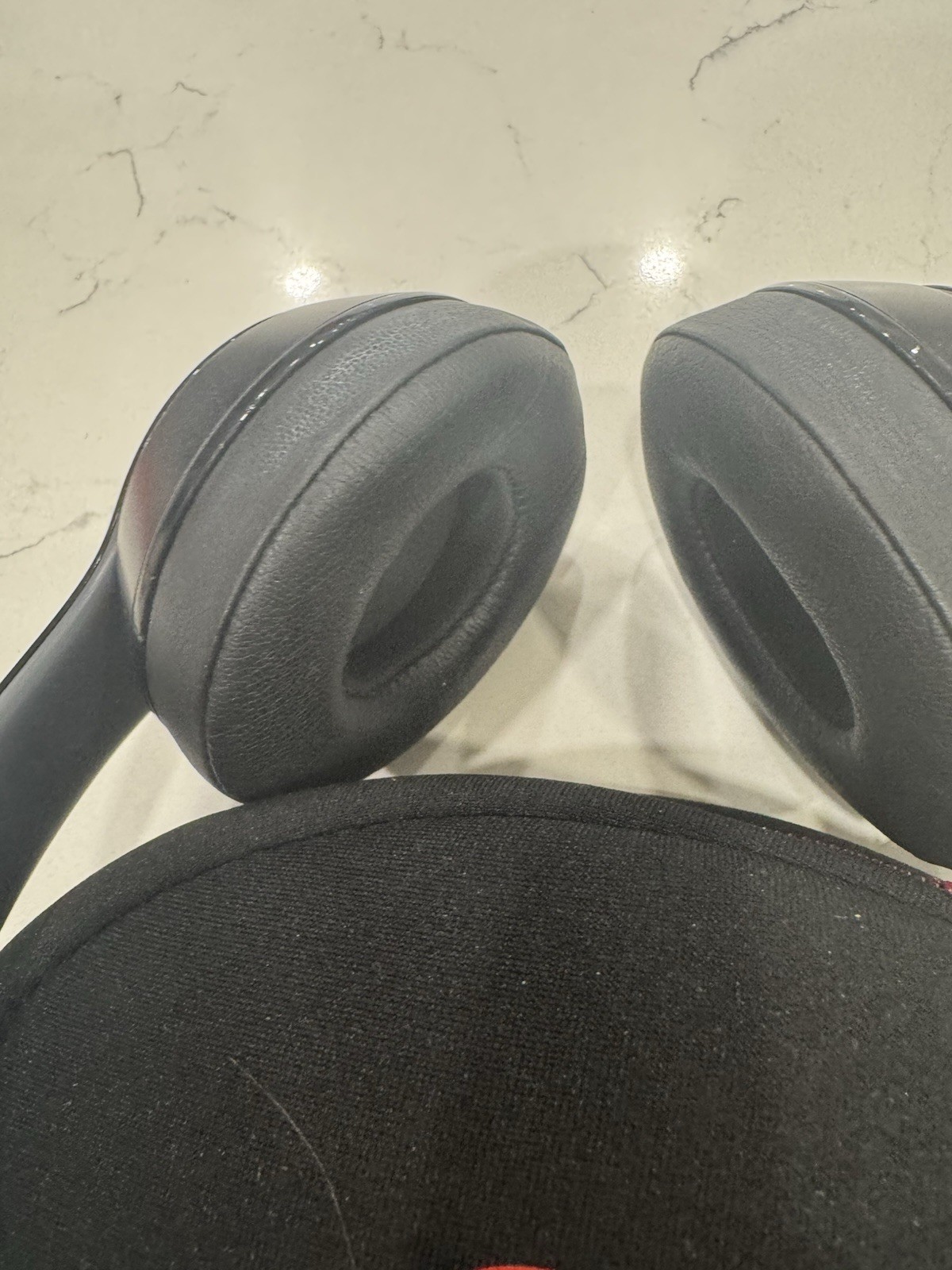Beats by Dr. Dre Solo2 Over the Ear Headphones – Black