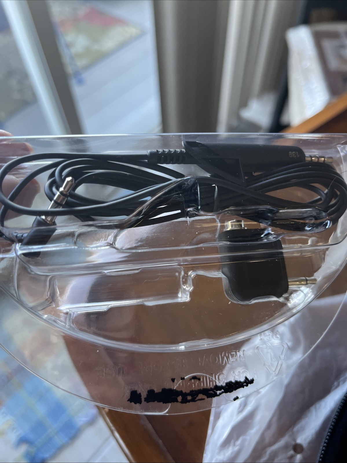 Bose QuietComfort 15 Acoustic Noise Cancelling Headphones