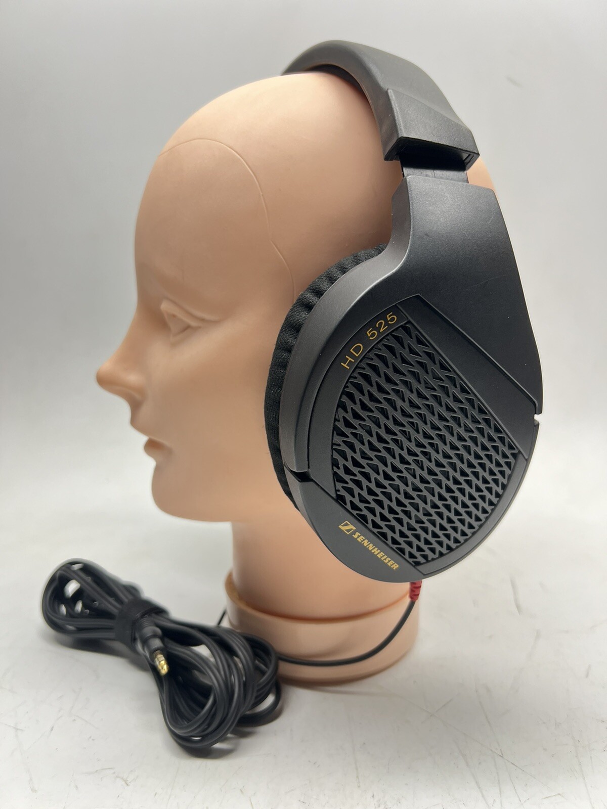Sennheiser HD 525 Over-Ear, Audiophile Headphones, Tested & Working.