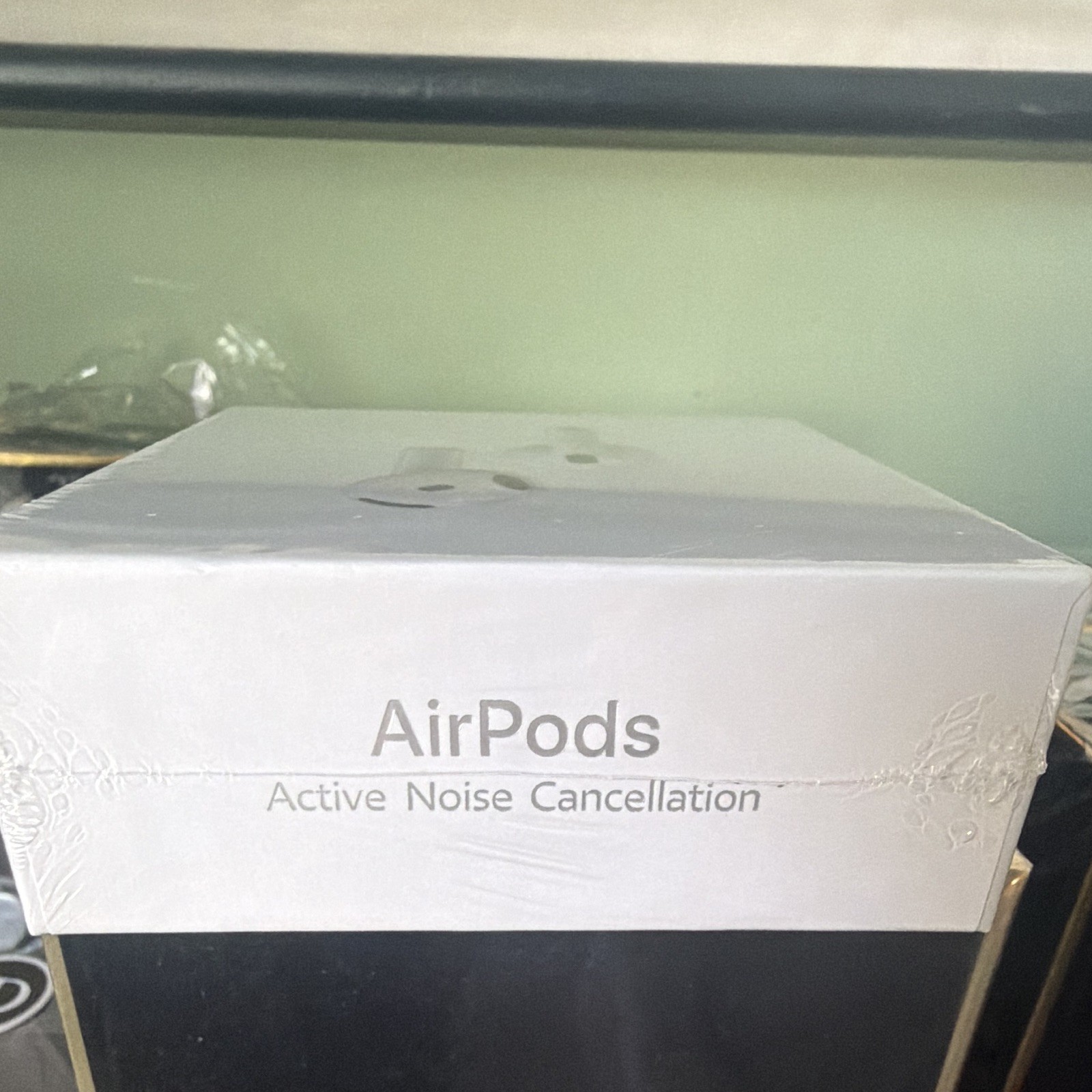 Apple AirPods 4 (ANC) In-Ear Bluetooth Earbuds w/Active Noise Cancellation White