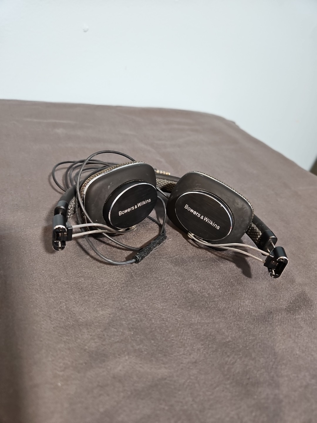 Bowers & Wilkins Headphones Wired