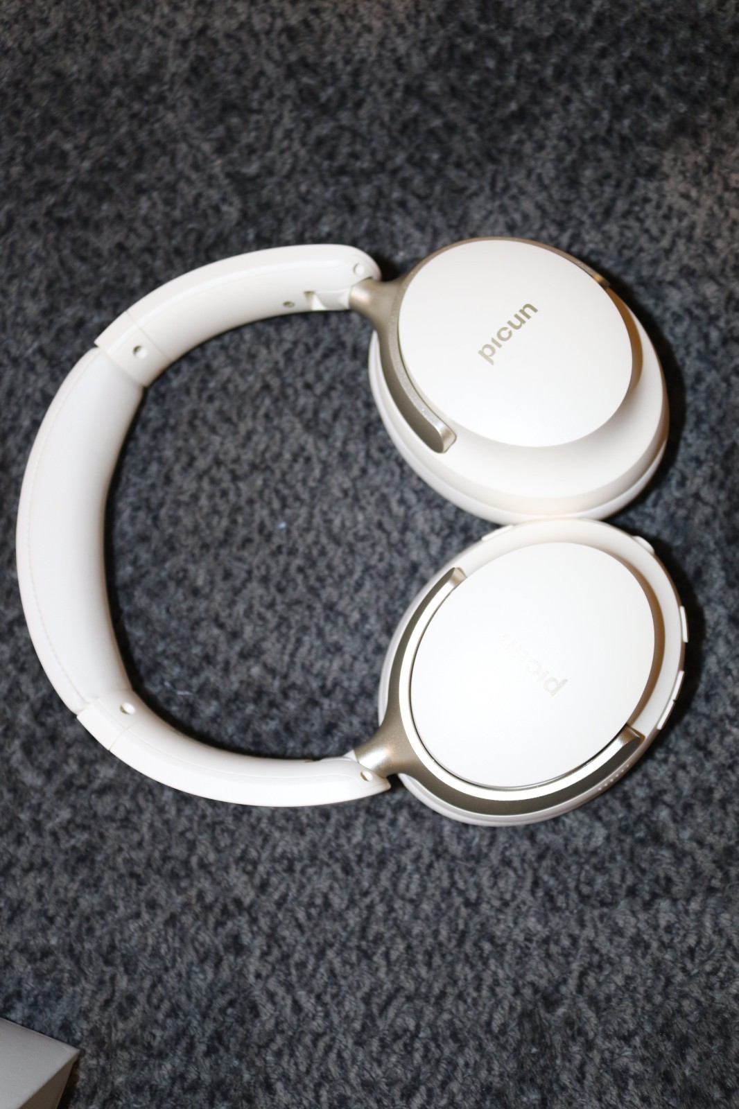 Picun NC60 Hybrid Active Noise Cancelling Bluetooth Headphones 80hr App EQ White