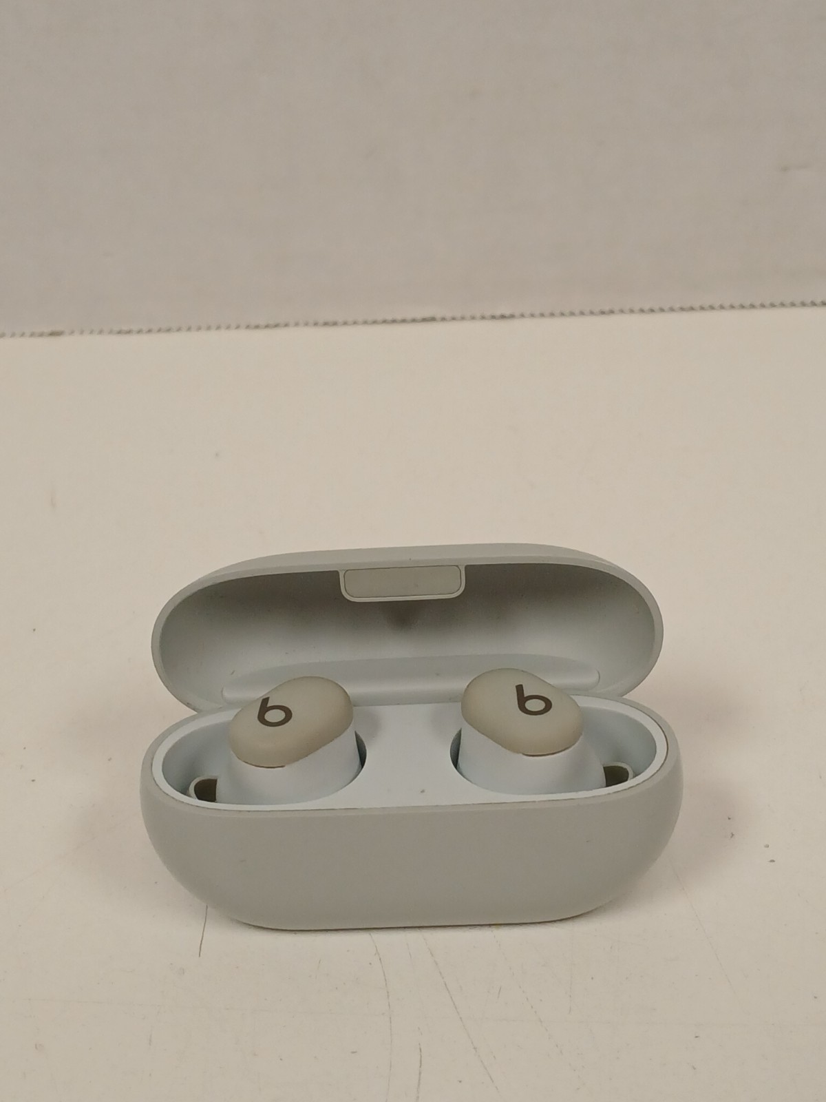 Beats Solo Buds Wireless Earbuds, Gray – NO BOX