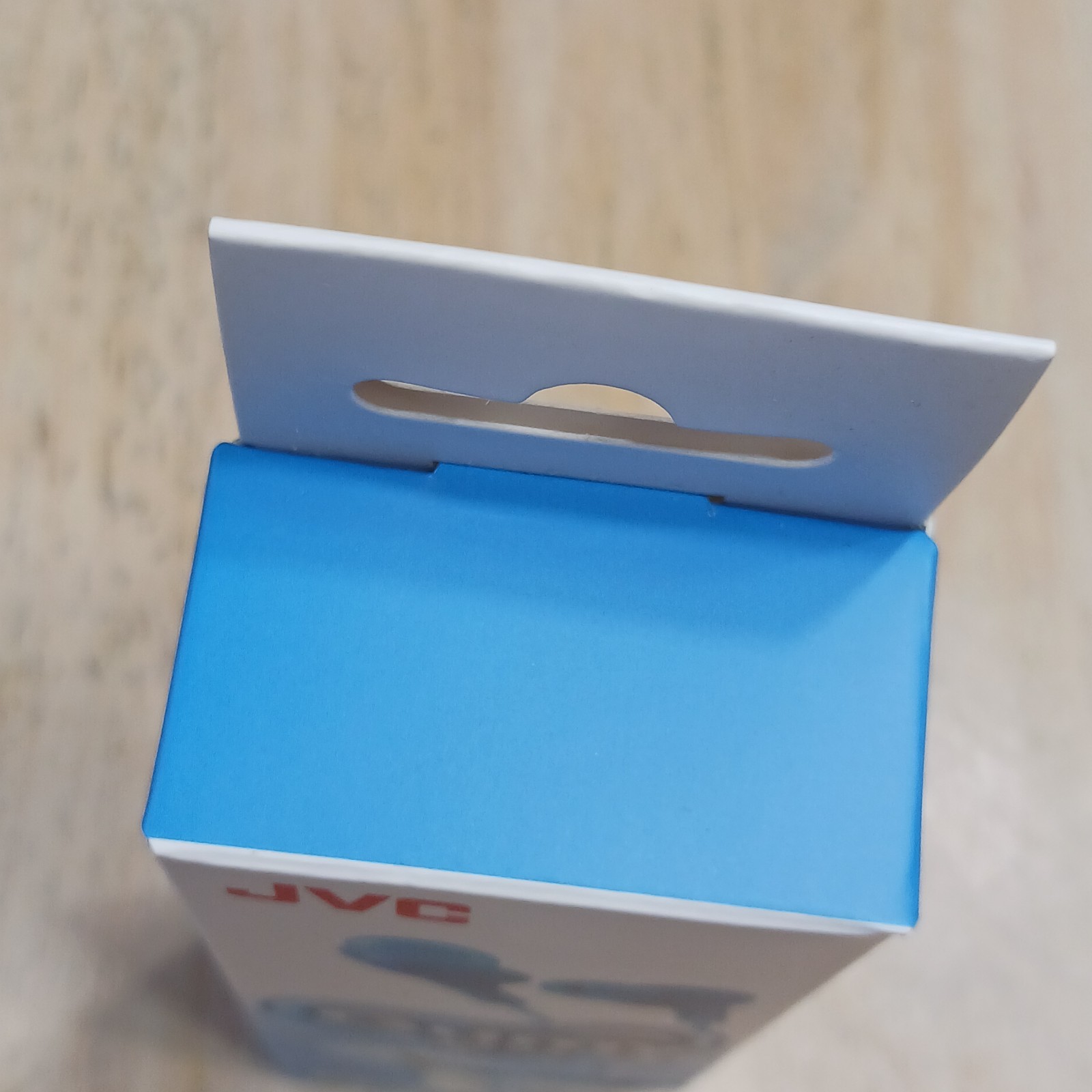 New JVC Gumy Plus HAFX5 Inner-Ear Wired Earbuds Headphones Peppermint Blue