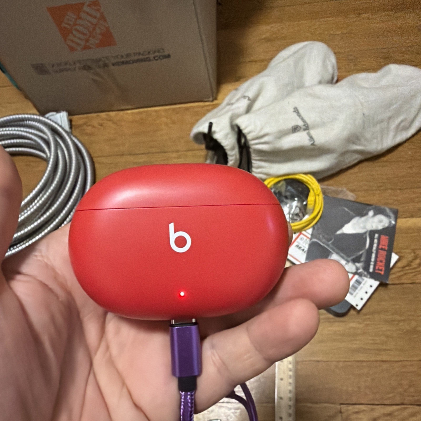 Beats Solo Buds True Wireless Earbuds Red USED