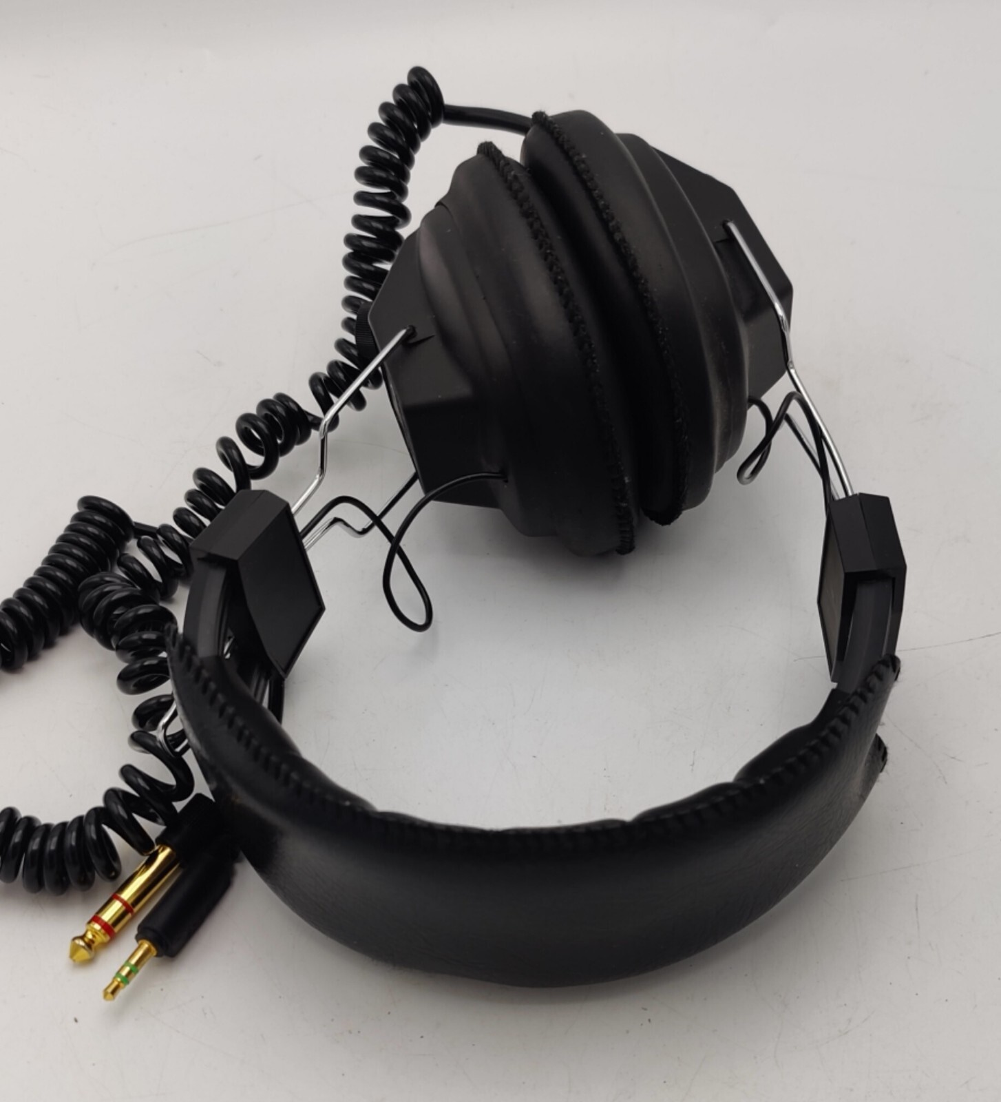 Labtec C-184 Stereo/Mono Headphones w/Volume Control 3.5mm (1/8) & 1/4″ – Nice!
