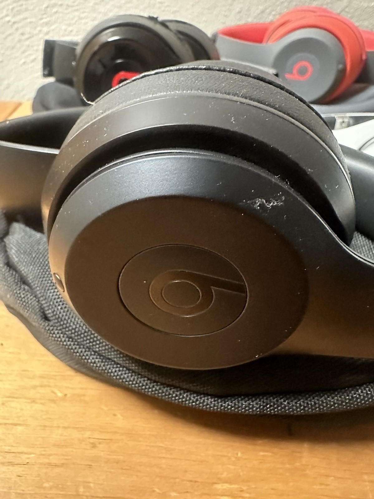 Lot Of 4 Beats Headphones Por Parts Or Not Working