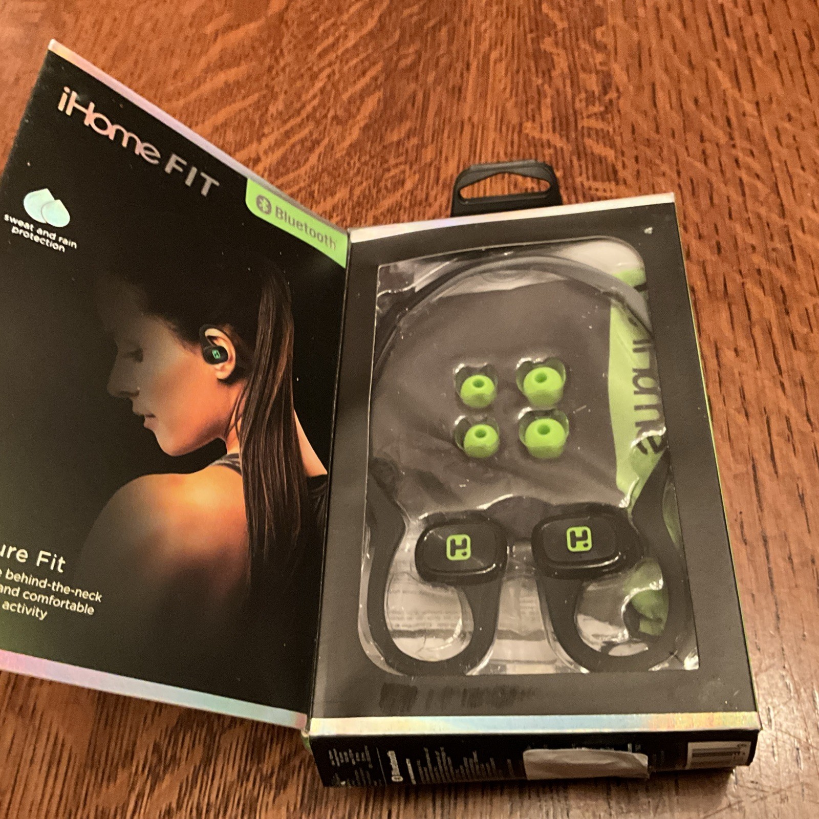 iHome iB80 BLUETOOTH Earbuds, Water-Resistant Wireless Sport