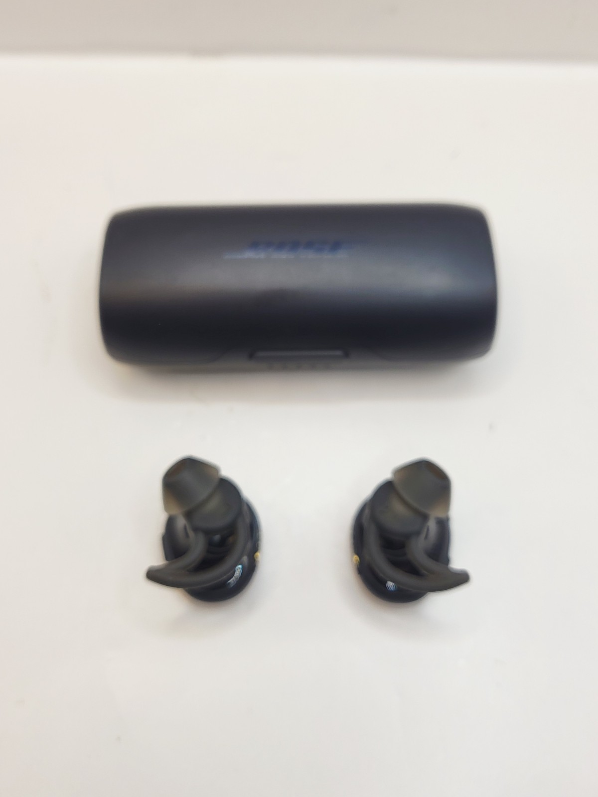Bose SoundSport Free Wireless Earbud Model 423729 black/orange