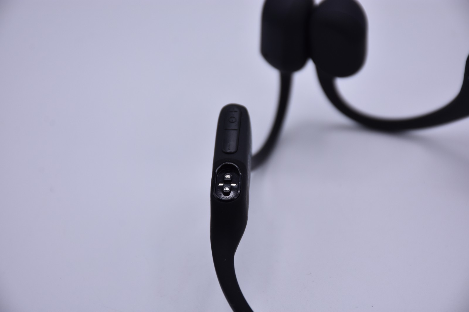 Shokz OpenRun Mini Bone Conduction Bluetooth Sport Headphones Open-Ear Black