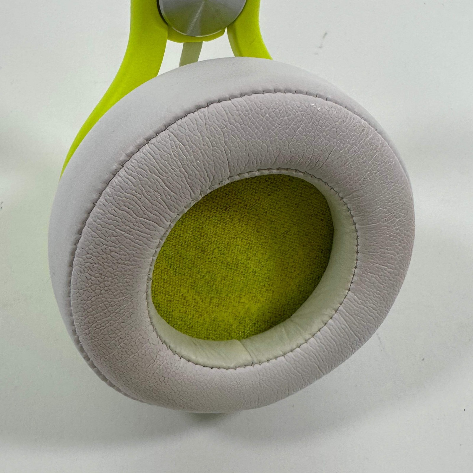 Beats Mixr Wired On-Ear Headphones Neon Yellow 810-00034 Limited Edition