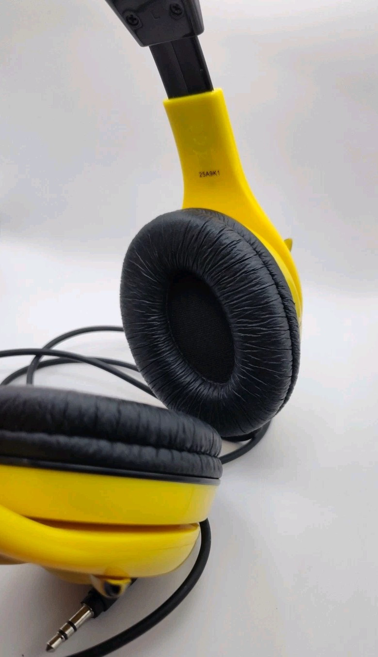 2018 Pokemon Pikachu Kids Wired Headphones Volume Control PK-140 Tested Works