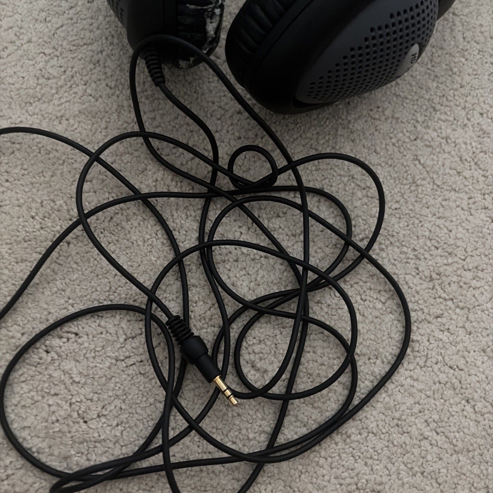 Sennheiser HD-500 Over the ear Therapeutic Stereo Headphones-READ