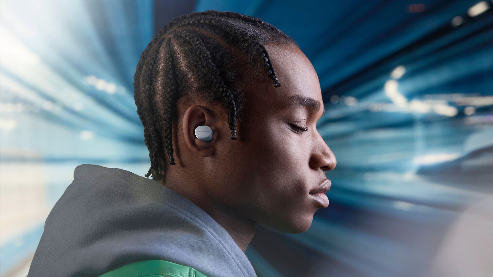 B&W Pi6 true-wireless headphones (glacier blue)