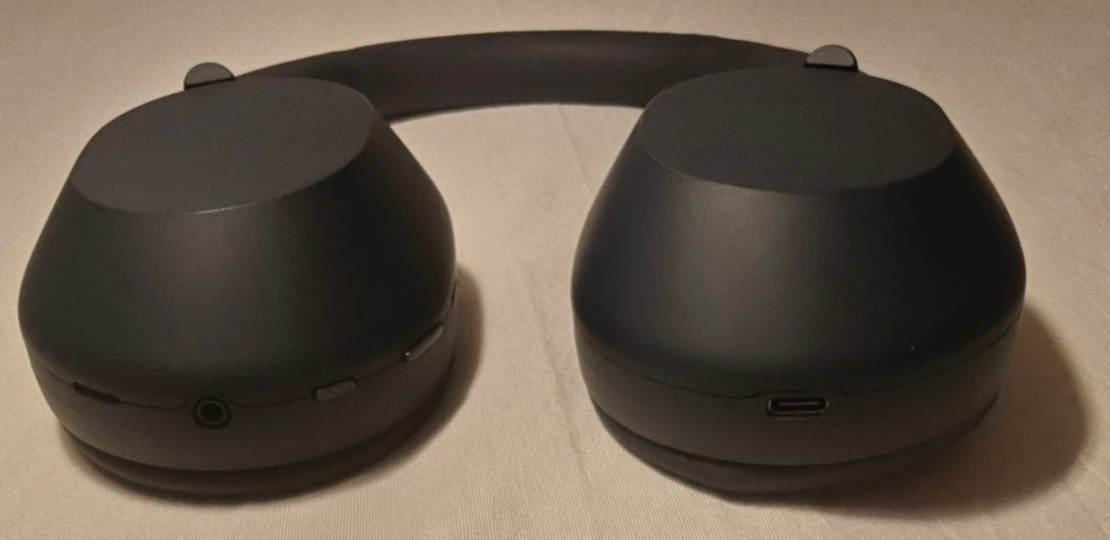Very Nice Navy Blue Sony WH1000XM5 Noise Cancelling Over Ear Headphones W/ CASE!