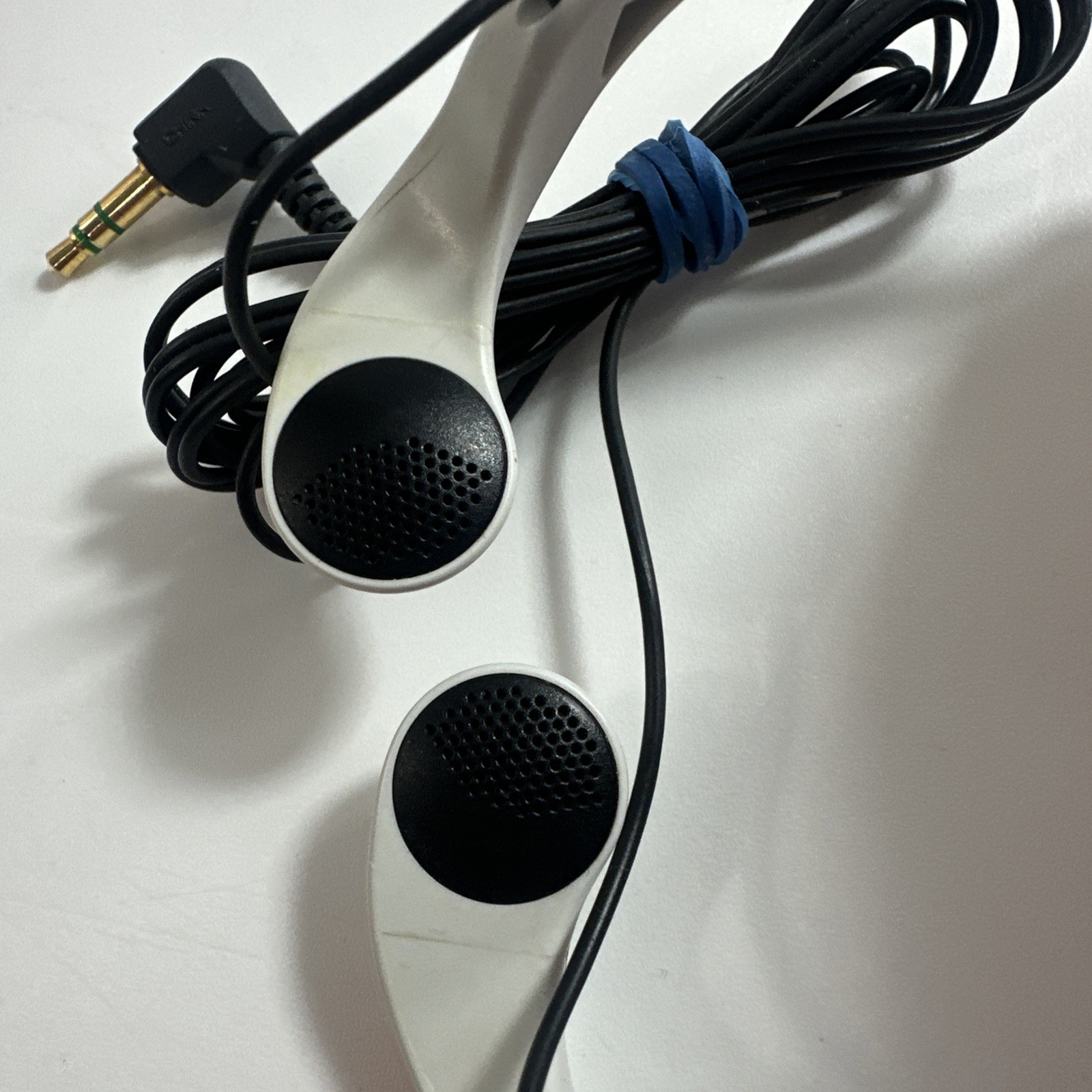 Sony MDR W014 Sports Walkman White Orange In Ear Headphones