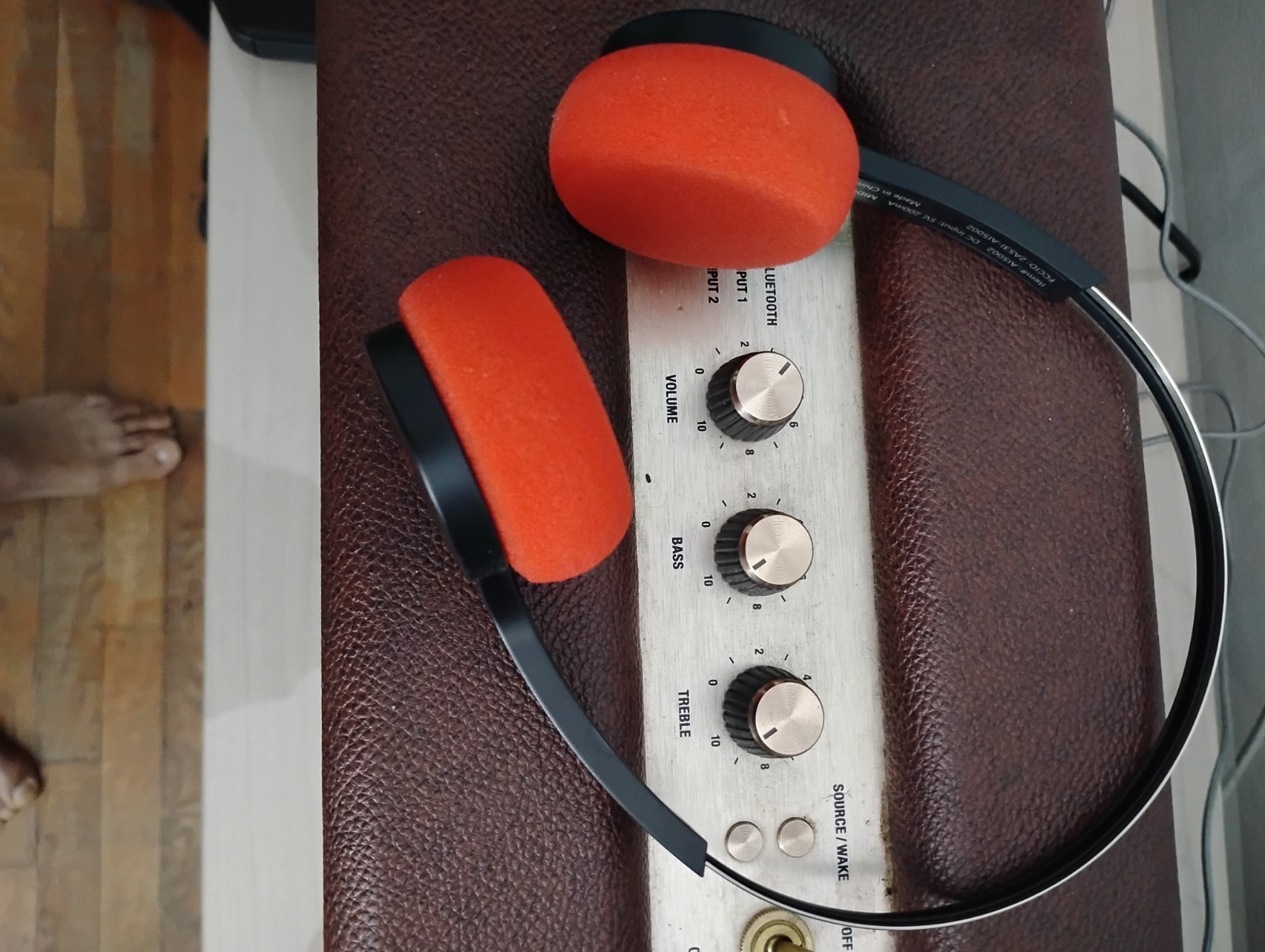 VTG Aiwa Black + Orange Vintage Wireless Headphones