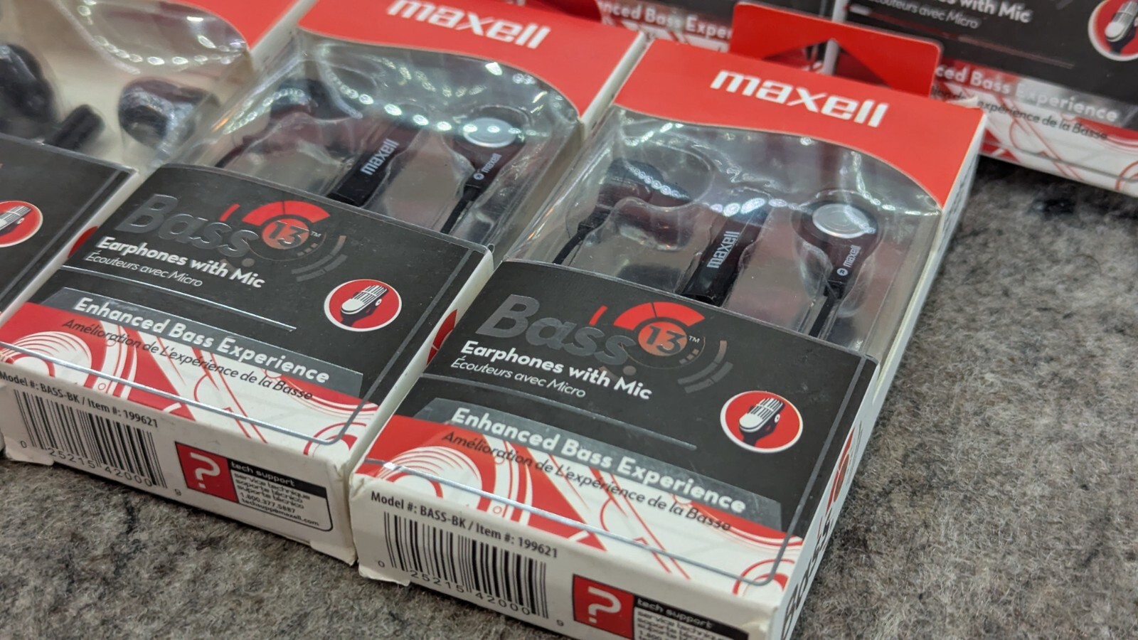 ?7 New Maxell Bass 13 Earphones with Built-In Mic, Heavy Bass & Noise Isolation