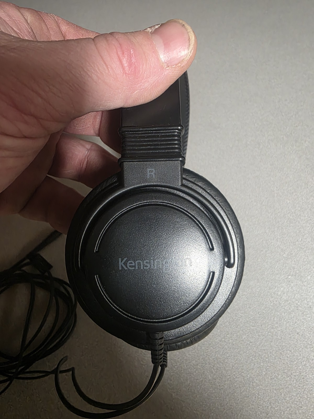 Kensington Hi-Fi ✨ On-Ear ? Headphones ? 9-Foot Cord 3.5mm Headset (K33137)