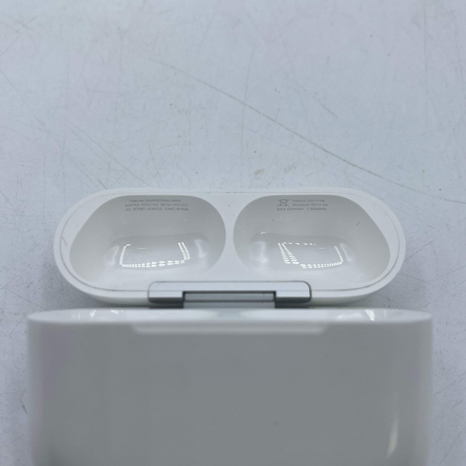 Apple AirPods Pro 3rd Gen with MagSafe Charging Case A3122