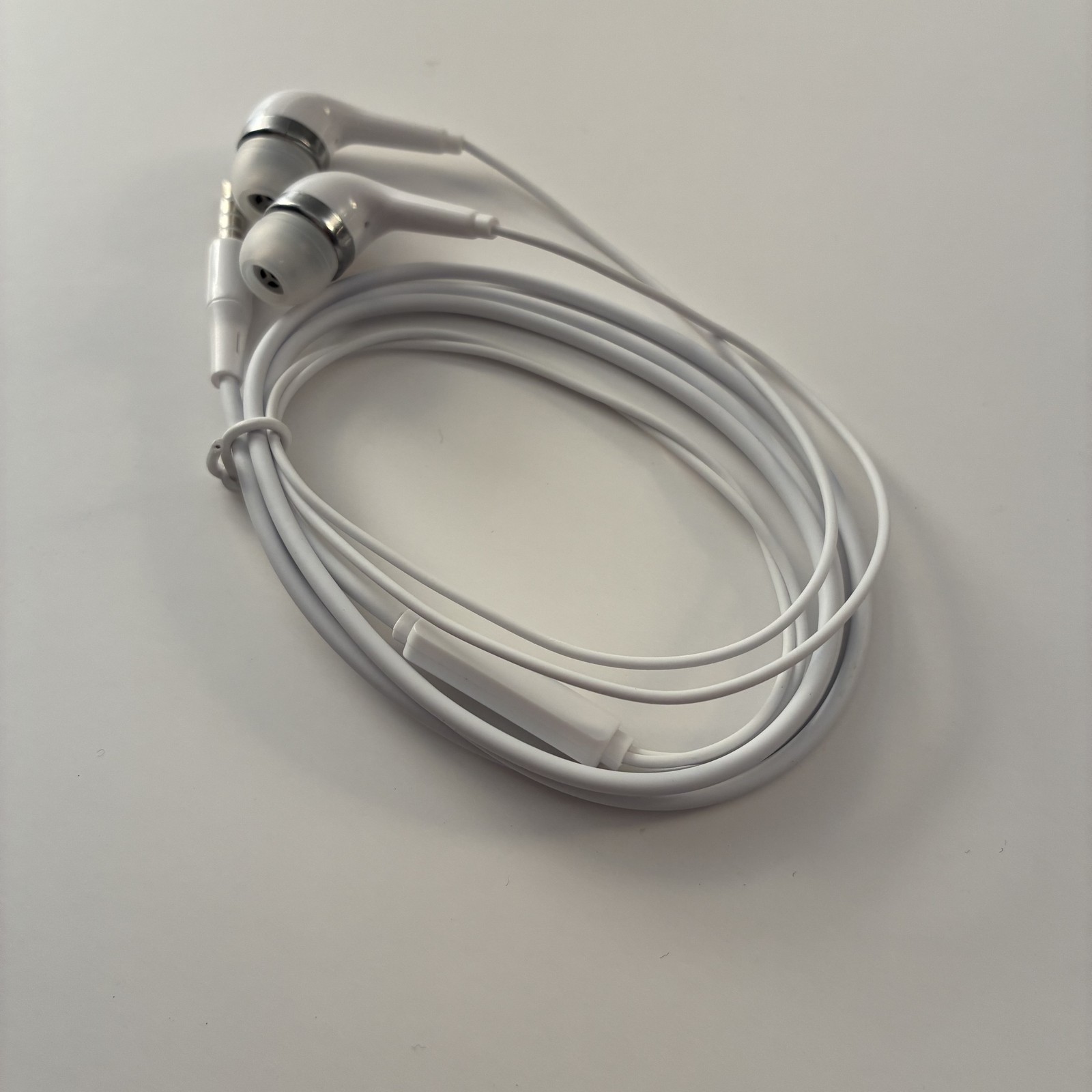 5-Pack Stereo Headphones/Earbuds for iPod/iPhone/iPad/Zune MP3 Player 3.5mm Jack