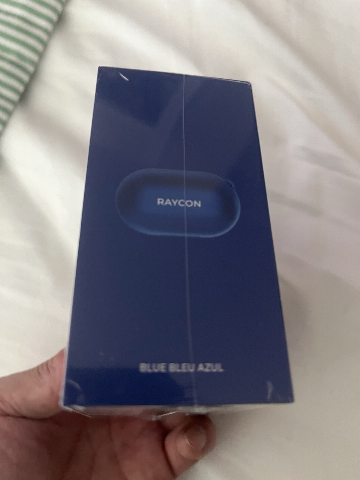 Brand New Raycon Everyday Earbuds Bluetooth Electric Blue New Sealed