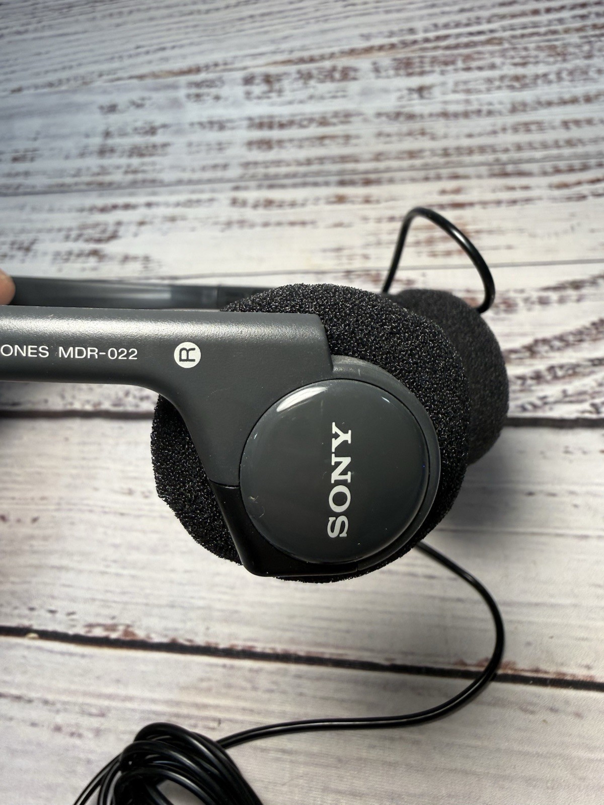 Sony MDR-022 Adjustable Wired Headphones w/3.5mm Minijack – Tested and Working!