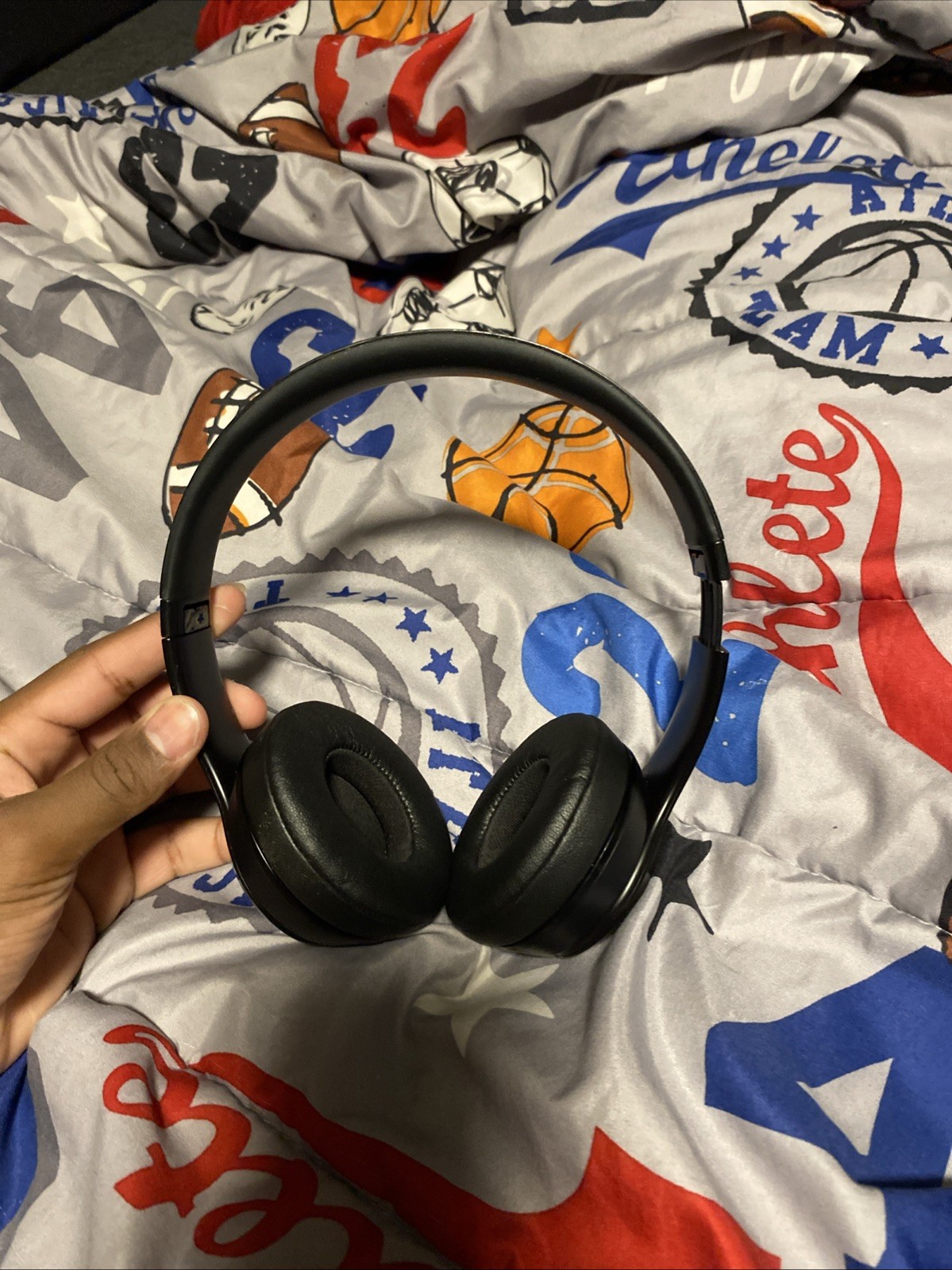 Black Beats Solo3: Unboxing, Sound Quality & Everyday Use