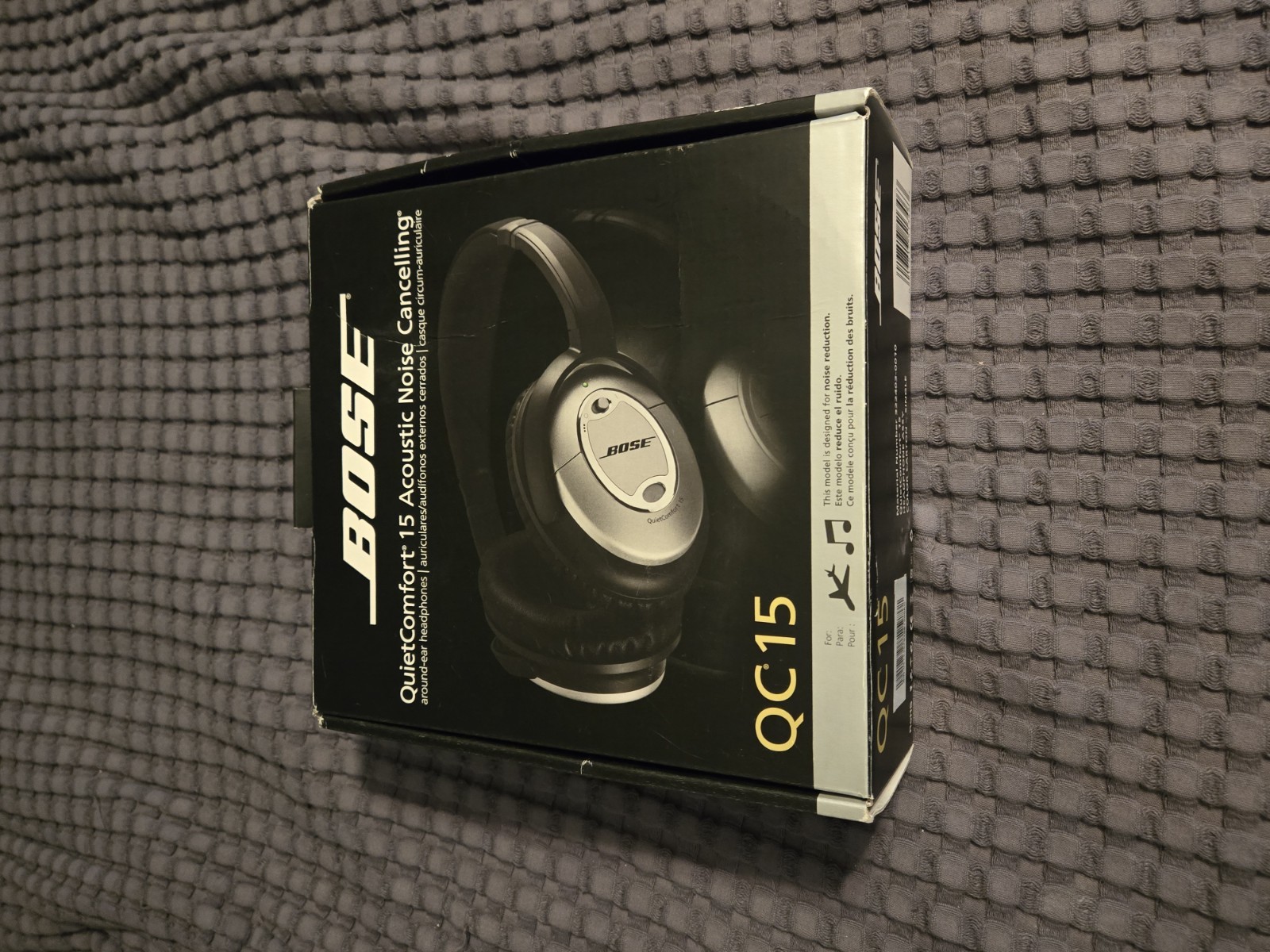 Bose QuietComfort 15 (QC15) Acoustic Noise Cancelling Headphones