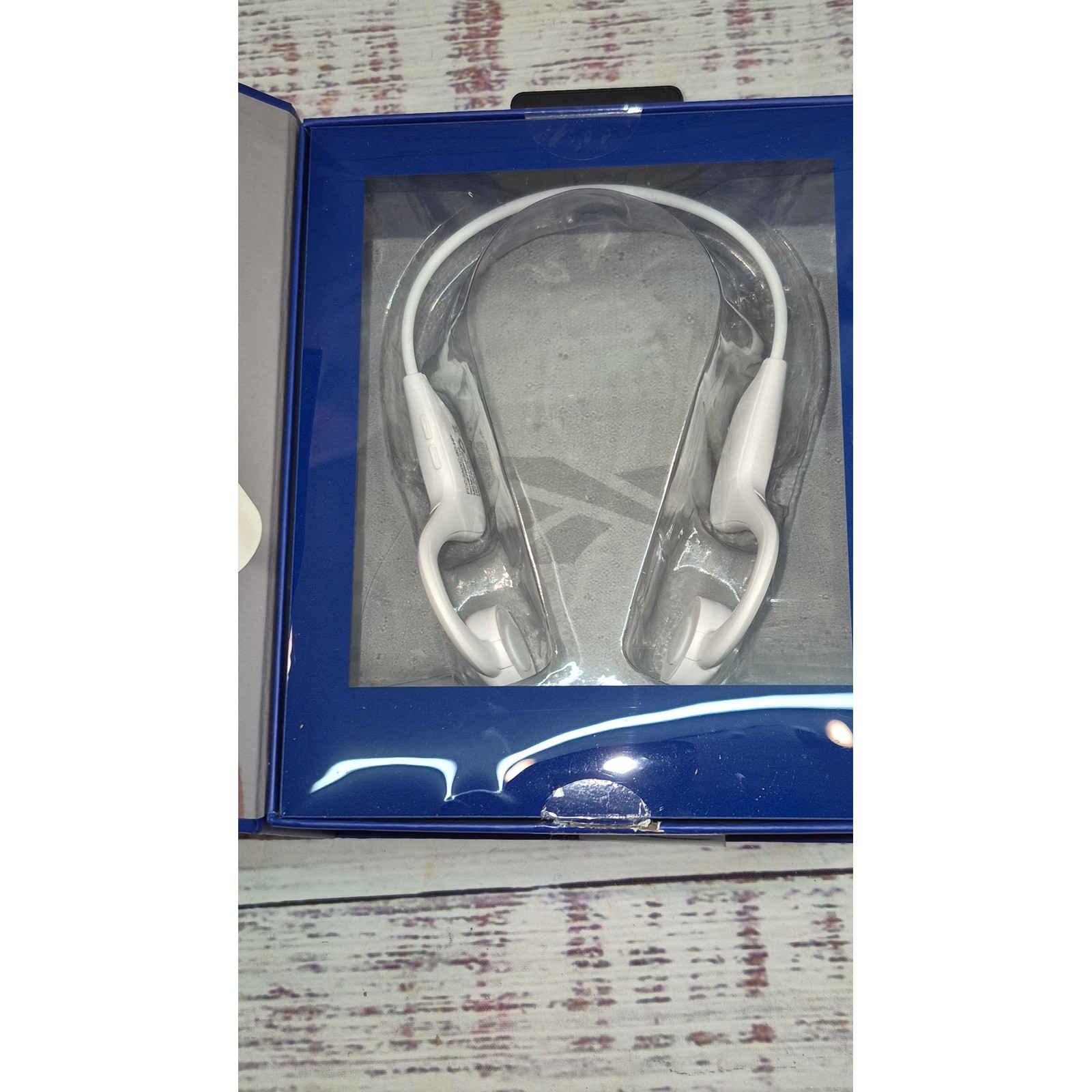 Reebok Bone Conduction Wireless Headphones Bluetooth RBK5002-wht OPEN BOX READ