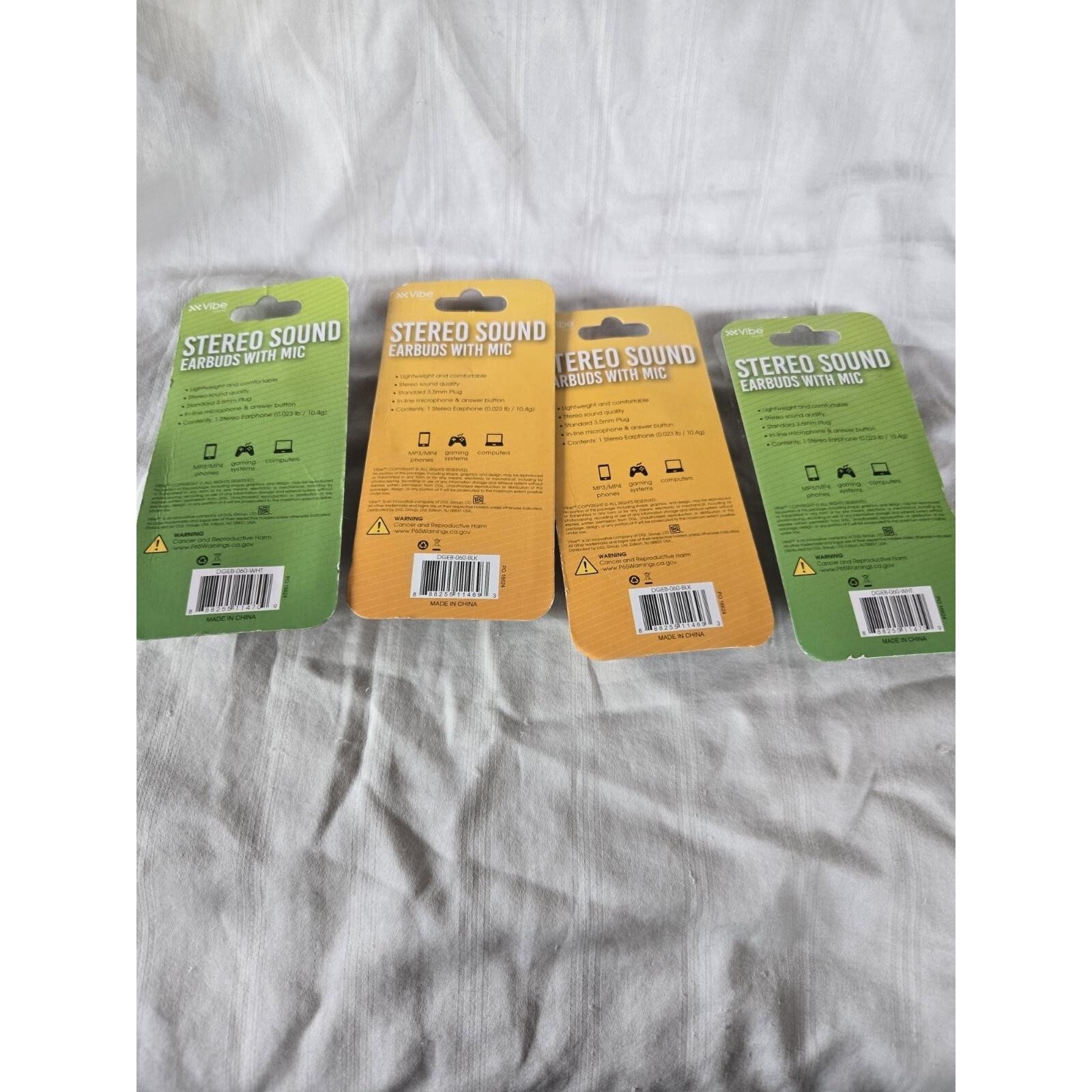 Vibe Earbuds With Mic Vibe Sound Stereo Sound. Lot Of 4